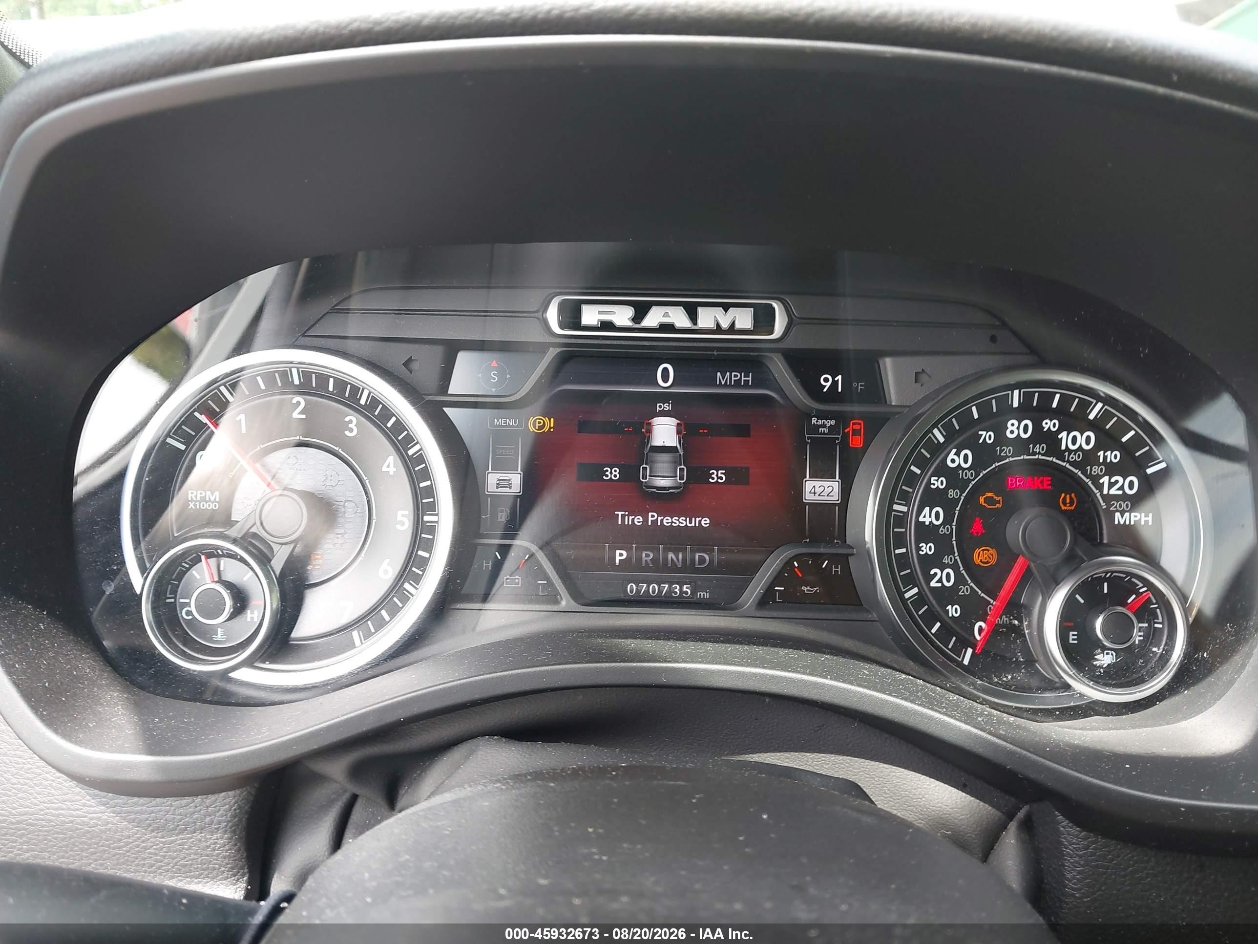 2022 Ram 1500 Big Horn  4x2 6'4 Box White vin: 1C6RREBG2NN197100