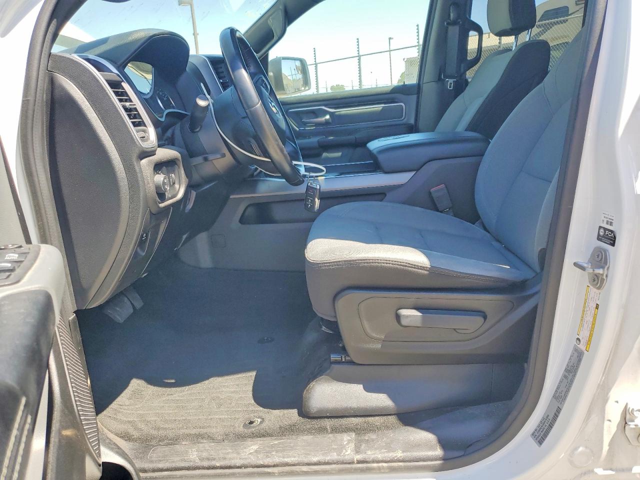 2021 Ram 1500 Big Horn White vin: 1C6RREBG3MN747306