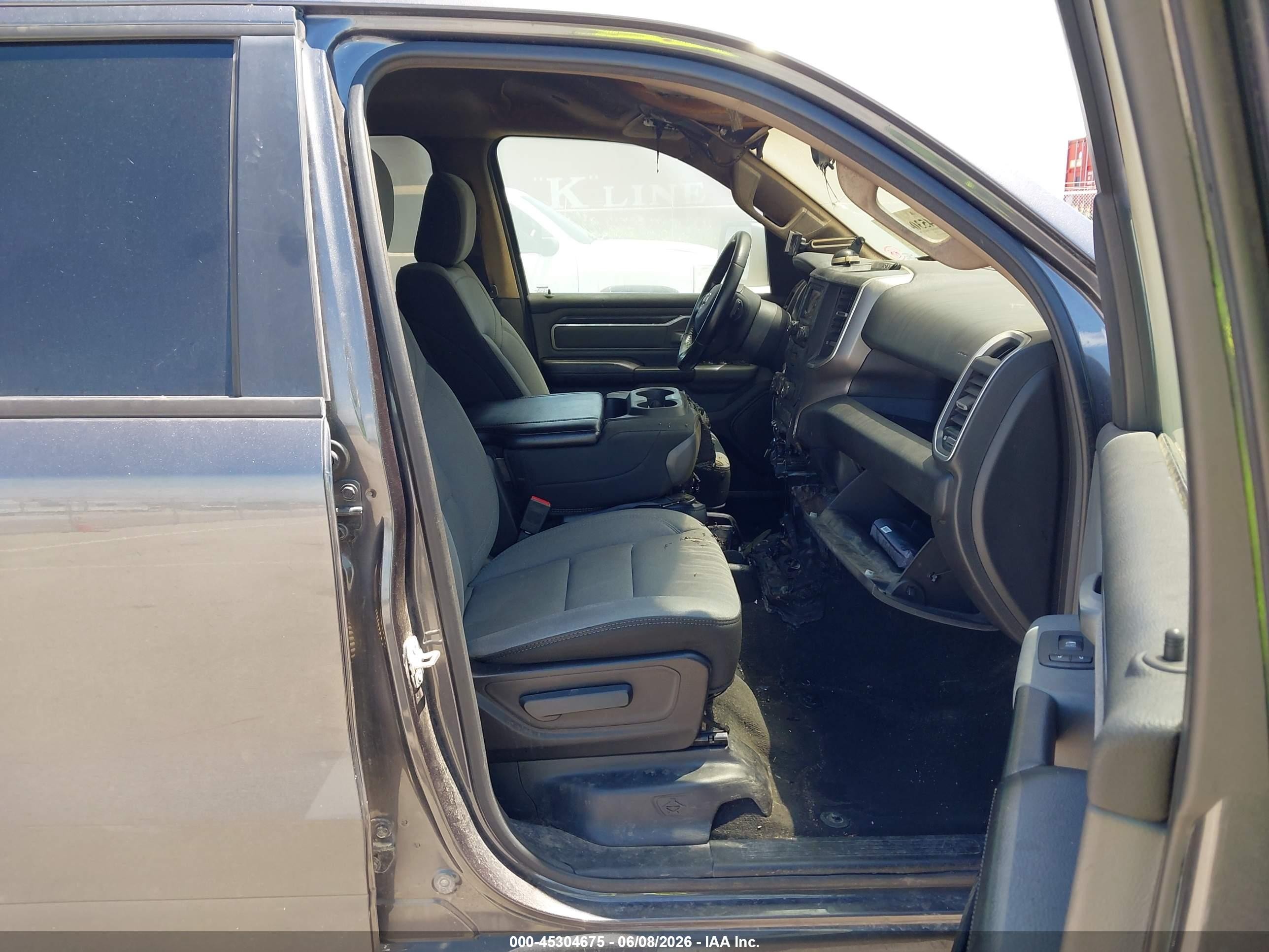 2019 Ram 1500 Big Horn/lone Star  4x2 6'4 Box Gray vin: 1C6RREBT1KN891706