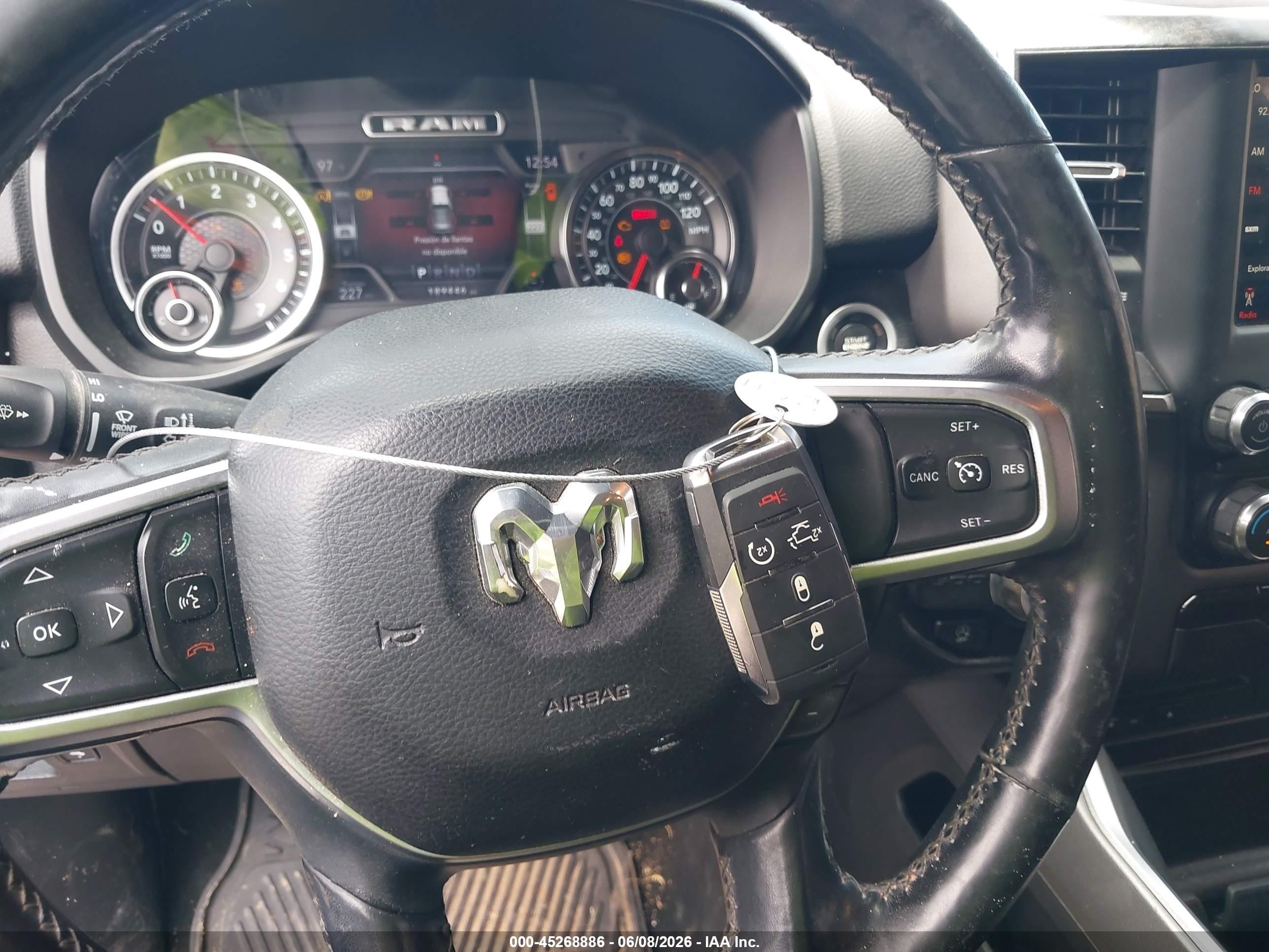 2019 Ram 1500 Big Horn/lone Star  4x2 6'4 Box Red vin: 1C6RREBT3KN757599