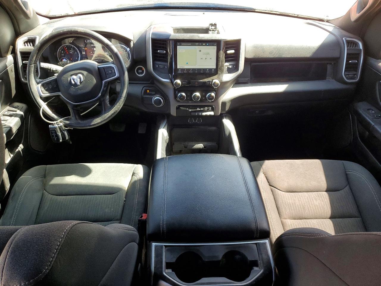 2022 Ram 1500 Big Horn Красный vin: 1C6RREFM9NN446086