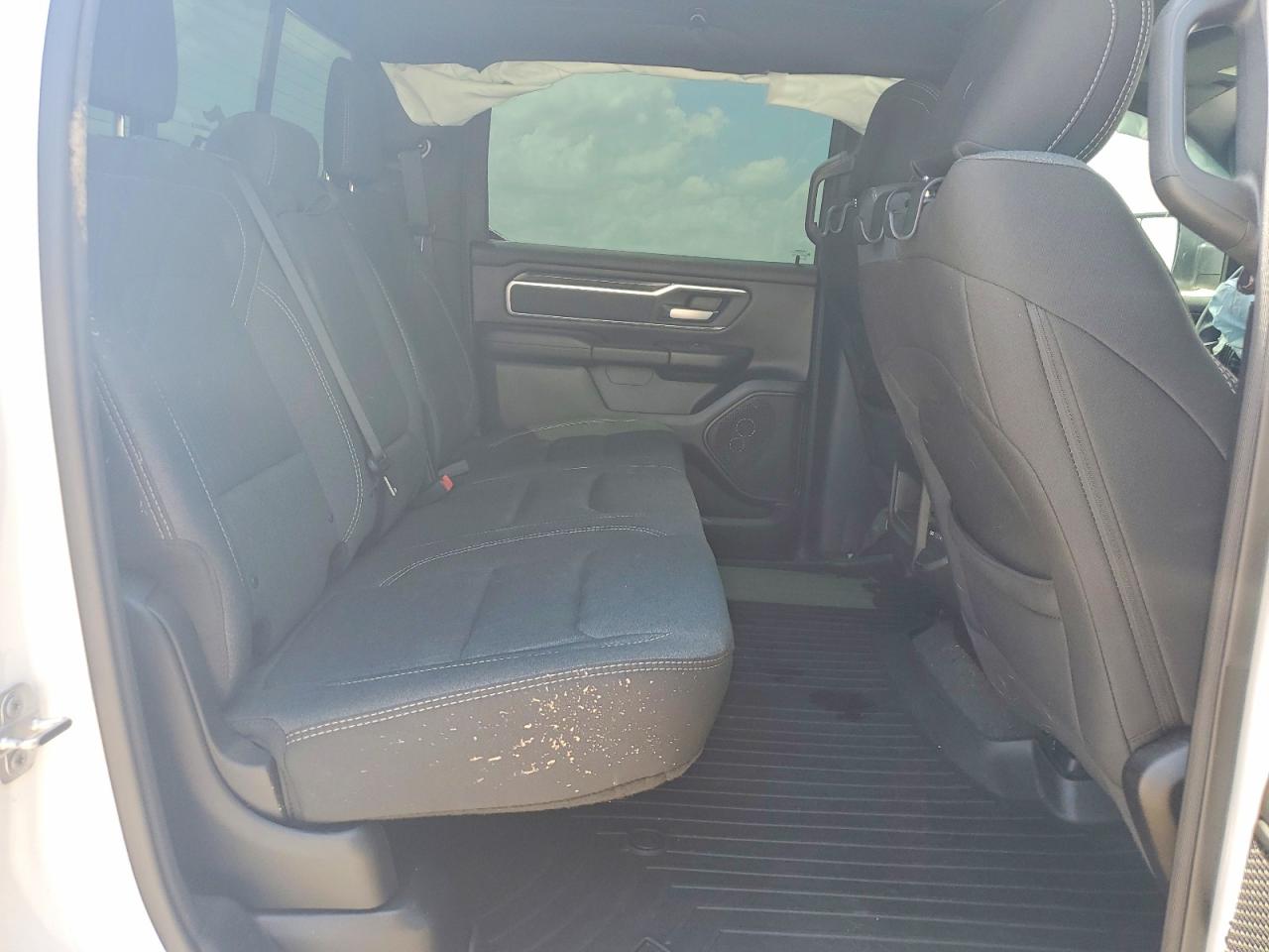 2019 Ram 1500 Big Horn/lone Star White vin: 1C6RREFT0KN893943
