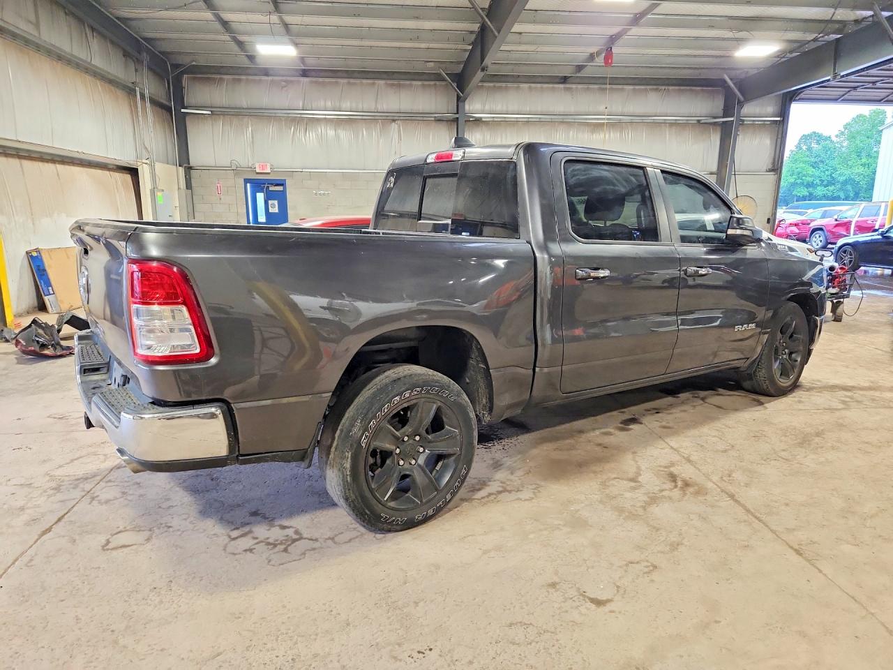 2019 Ram 1500 Big Horn Gray vin: 1C6RREFT0KN919862