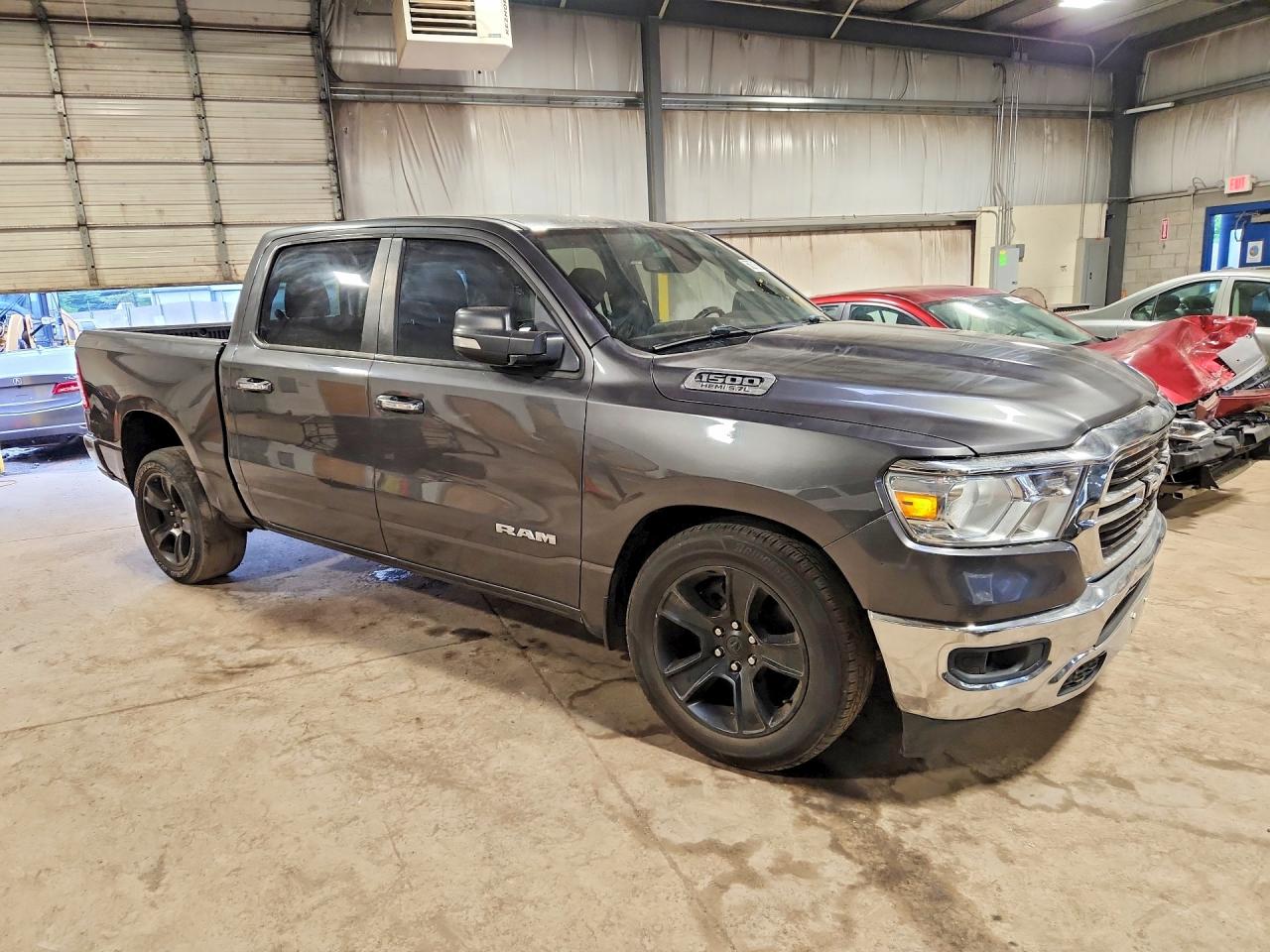 2019 Ram 1500 Big Horn Gray vin: 1C6RREFT0KN919862