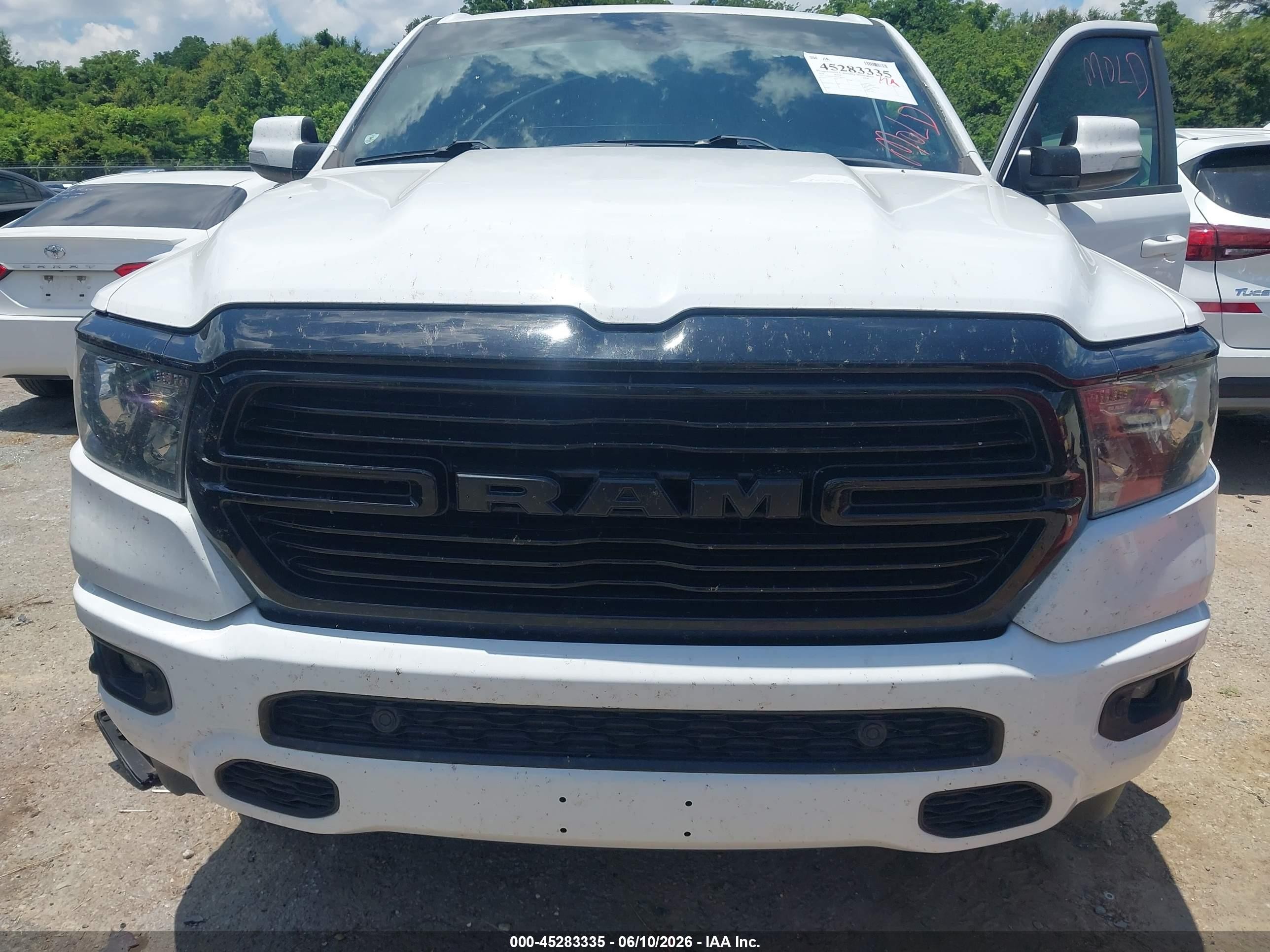 2020 Ram 1500 Big Horn  4x2 5'7 Box White vin: 1C6RREFT0LN186553