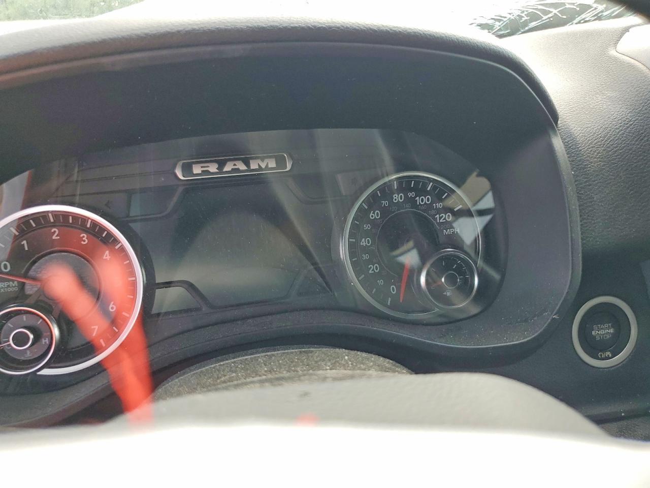 2022 Ram 1500 Big Horn Серебряный vin: 1C6RREFT2NN292005