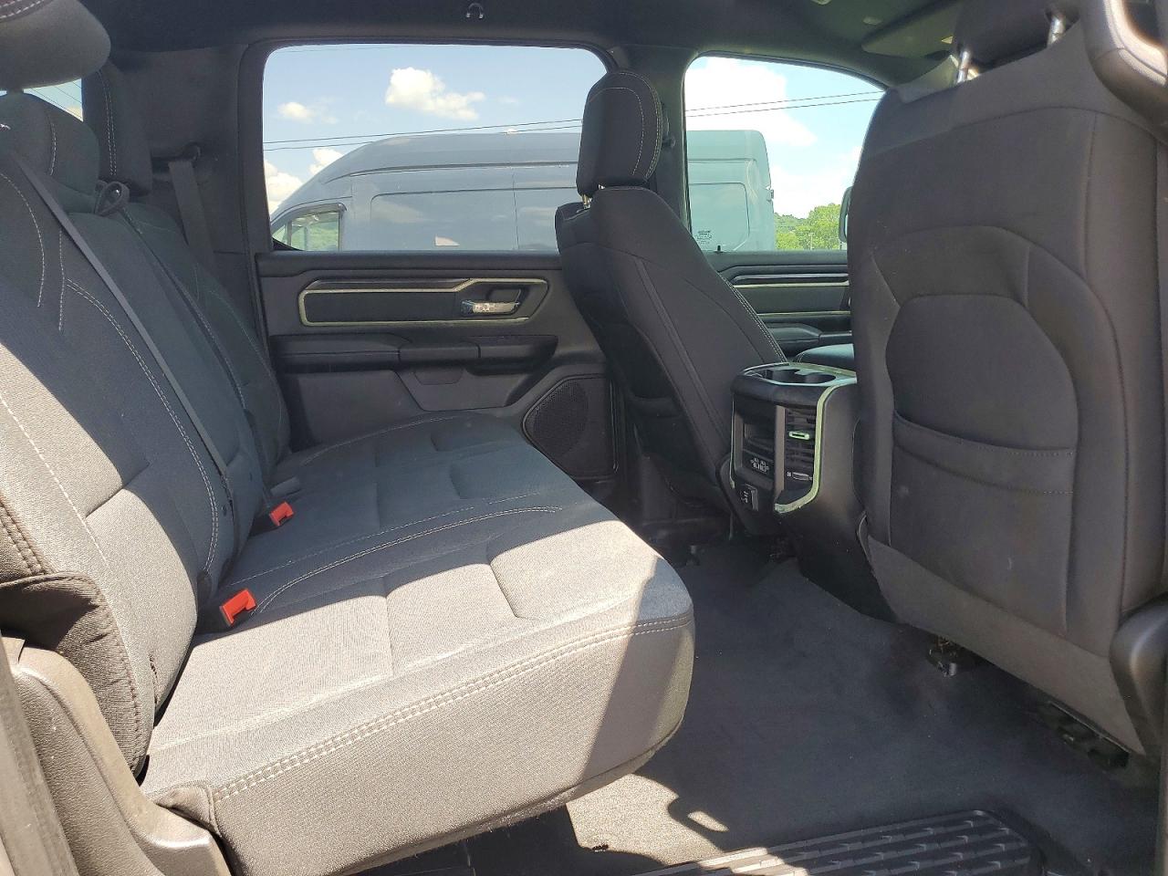 2022 Ram 1500 Big Horn Gray vin: 1C6RREFT3NN120002