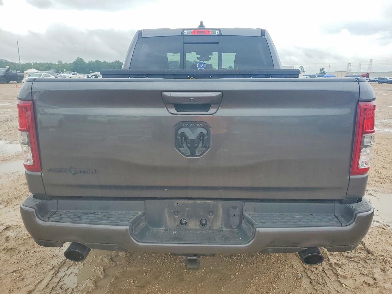 2021 Ram 1500 Big Horn Gray vin: 1C6RREFT4MN575505