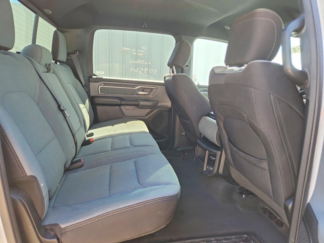 2023 Ram 1500 Big Horn/lone Star White vin: 1C6RREFT6PN559584