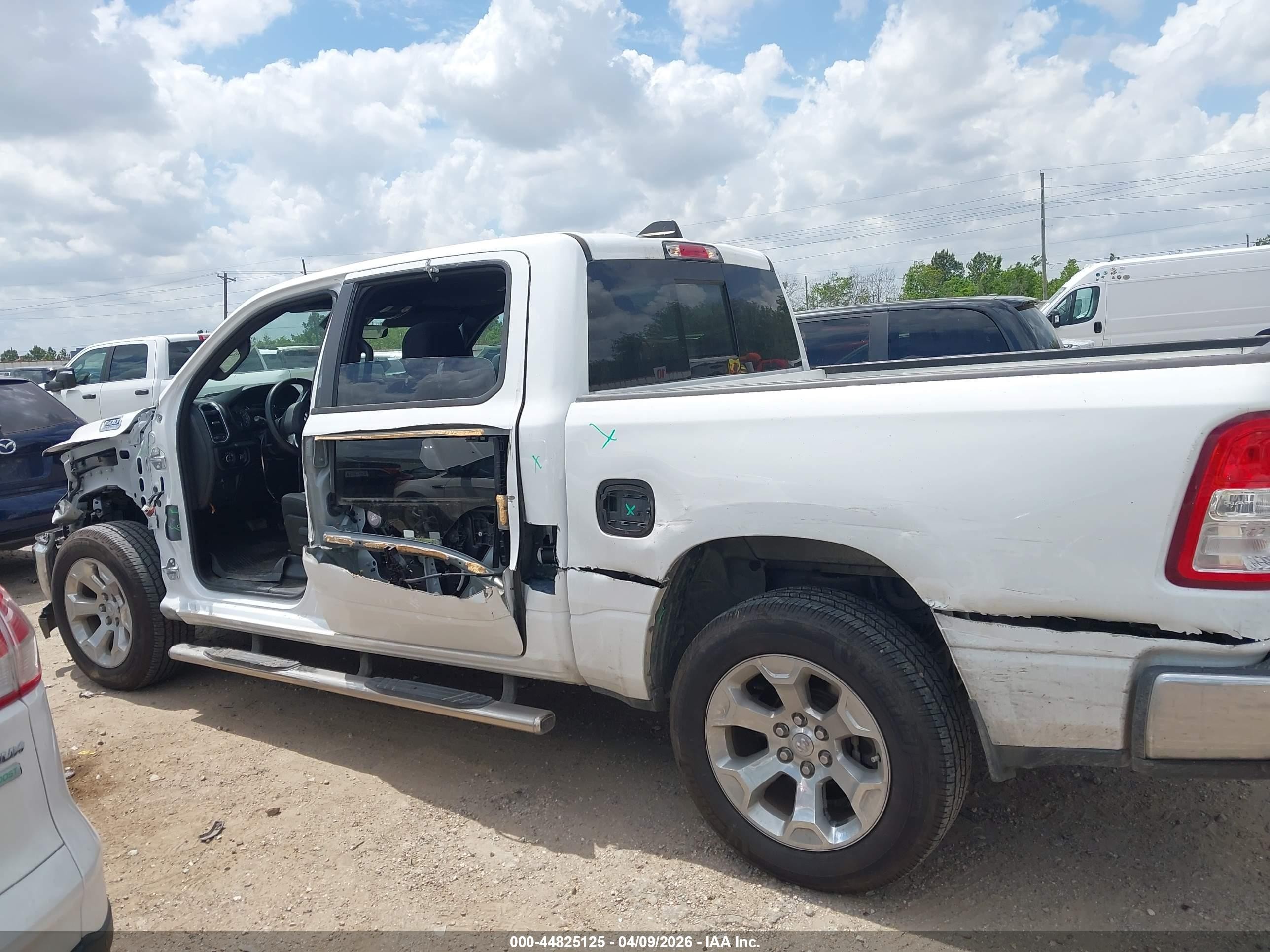 2024 Ram 1500 Lone Star  4x2 5'7 Box White vin: 1C6RREFT7RN183836