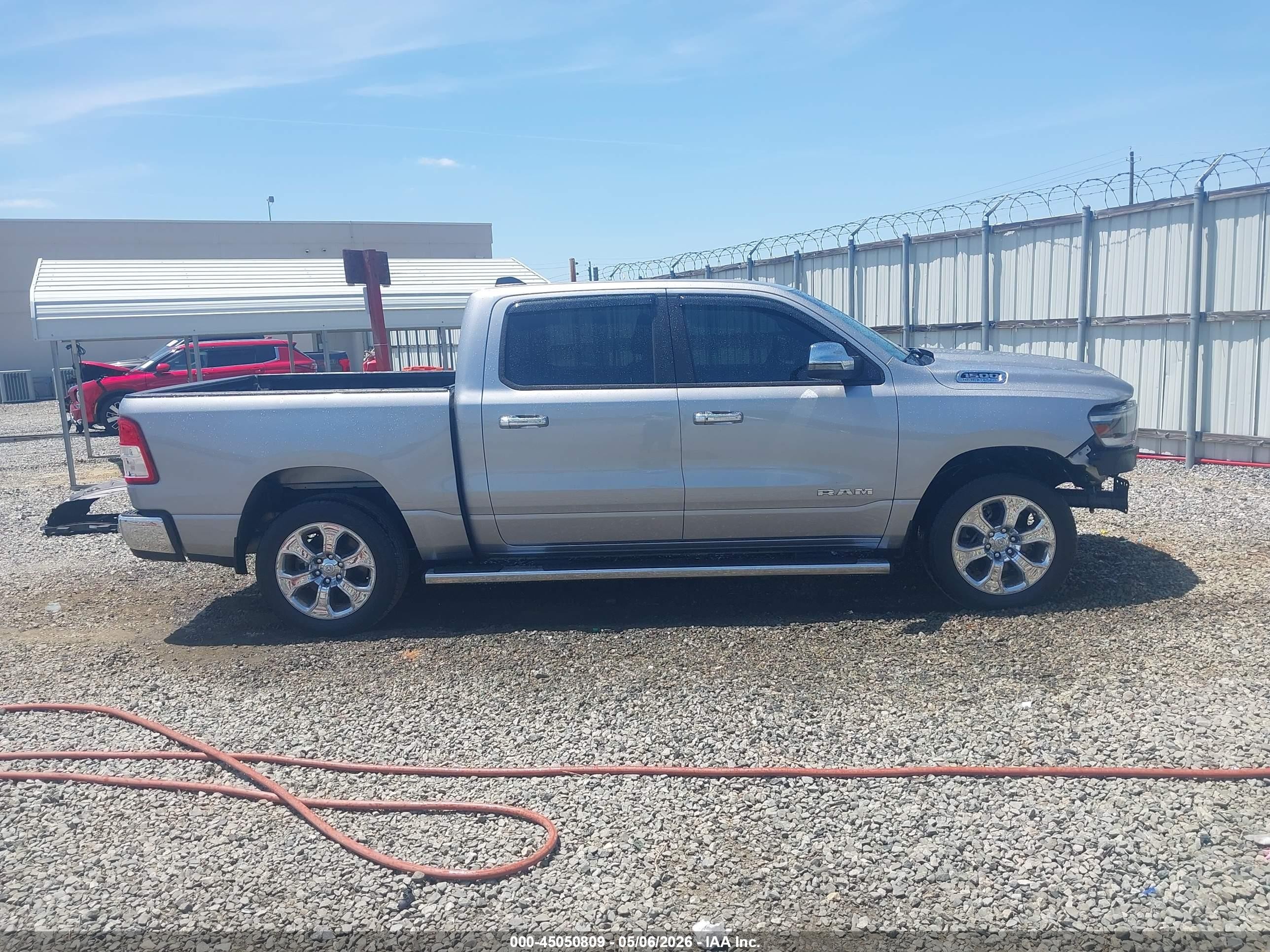 2023 Ram 1500 Big Horn  4x2 5'7 Box Серый vin: 1C6RREFT8PN693612