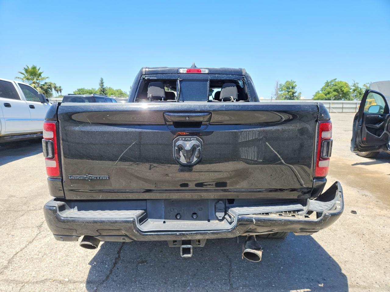 2019 Ram 1500 Big Horn Черный vin: 1C6RREFT9KN740476