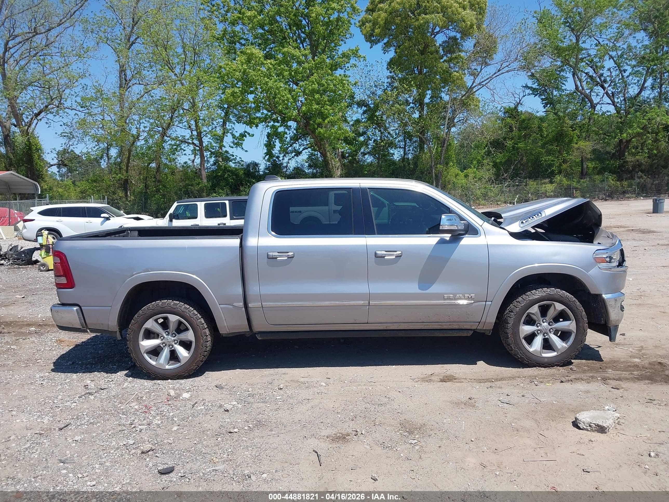 2019 Ram 1500 Limited  4x2 5'7 Box Gray vin: 1C6RREHT4KN800709