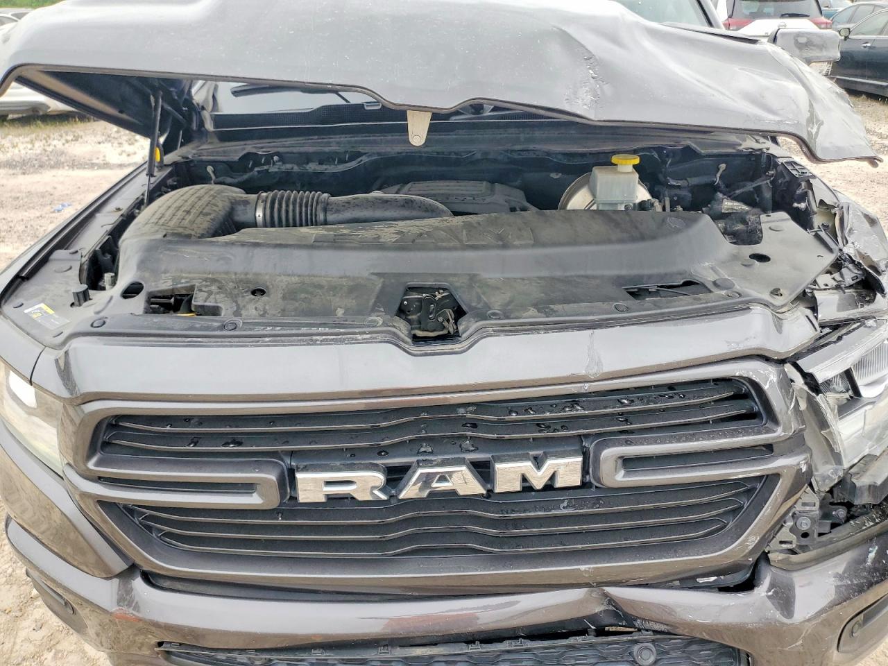 2020 Ram 1500 Laramie Серый vin: 1C6RREJT0LN193204