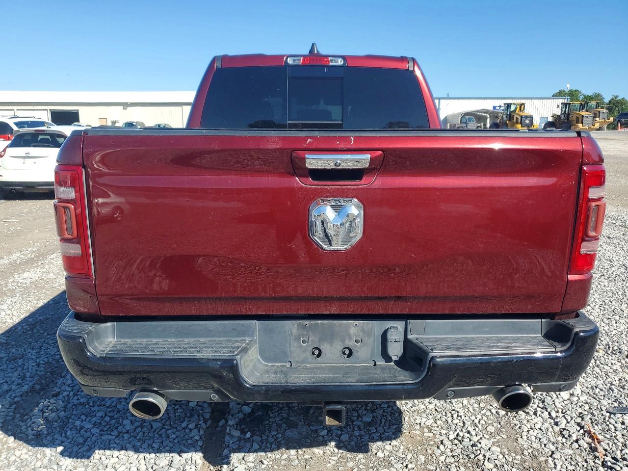 2020 Ram 1500 Laramie Red vin: 1C6RREJT0LN239050
