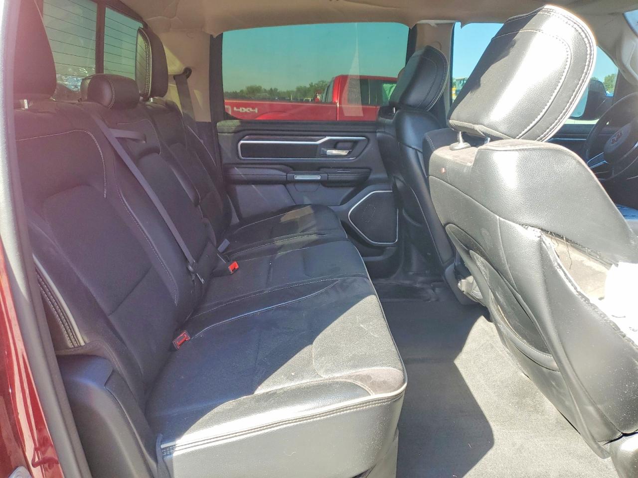 2020 Ram 1500 Laramie Red vin: 1C6RREJT0LN239050