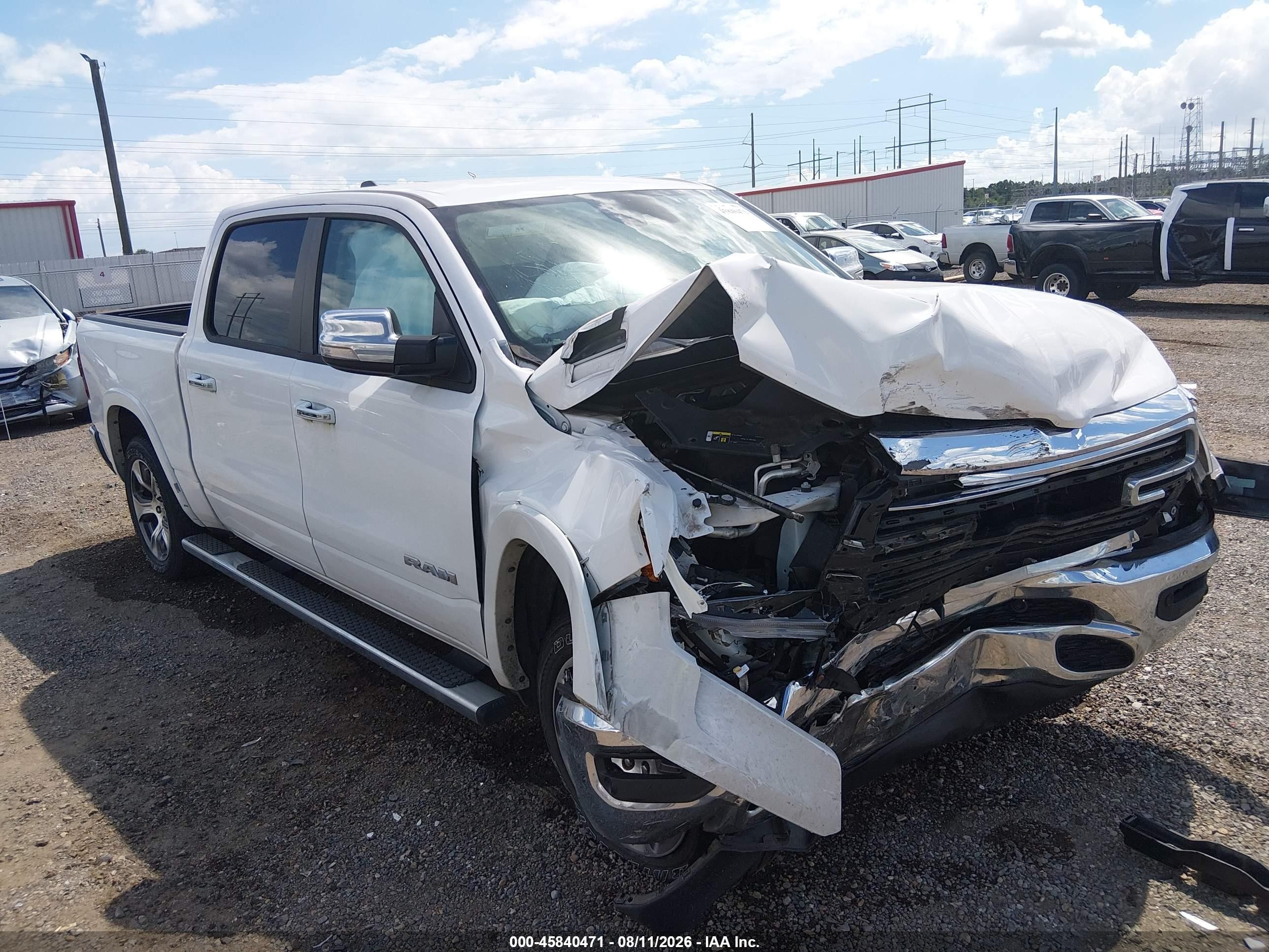2021 Ram 1500 Laramie  4x2 5'7 Box White vin: 1C6RREJT5MN711339