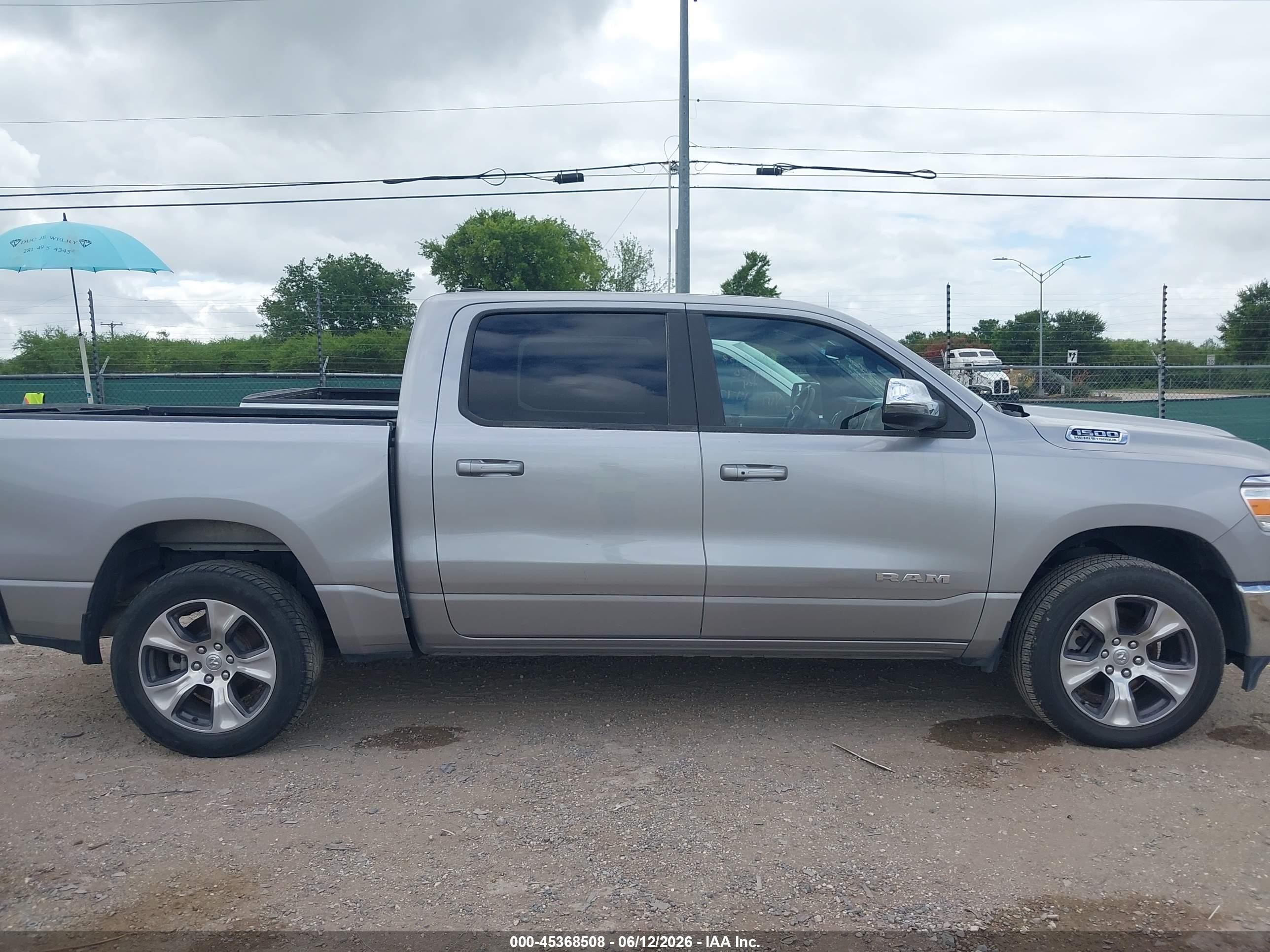 2024 Ram 1500 Laramie  4x2 5'7 Box Gray vin: 1C6RREJT7RN219726