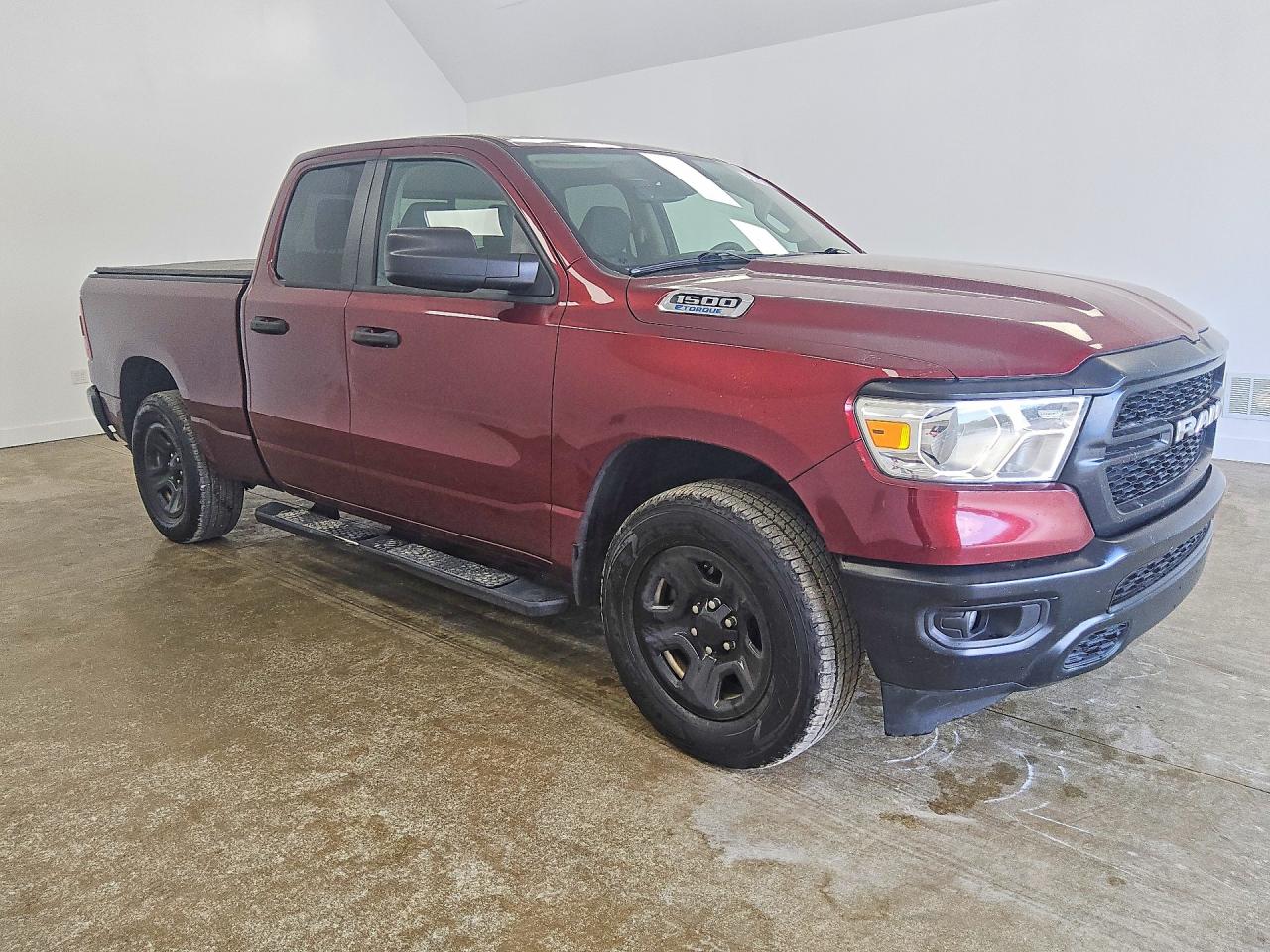 2021 Ram 1500 Tradesman Burgundy vin: 1C6RRFCG3MN714455