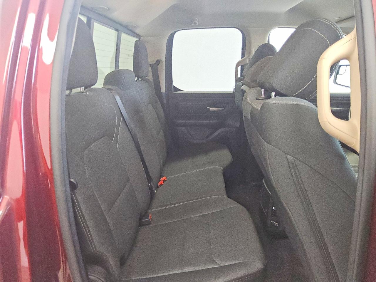 2021 Ram 1500 Tradesman Burgundy vin: 1C6RRFCG3MN714455