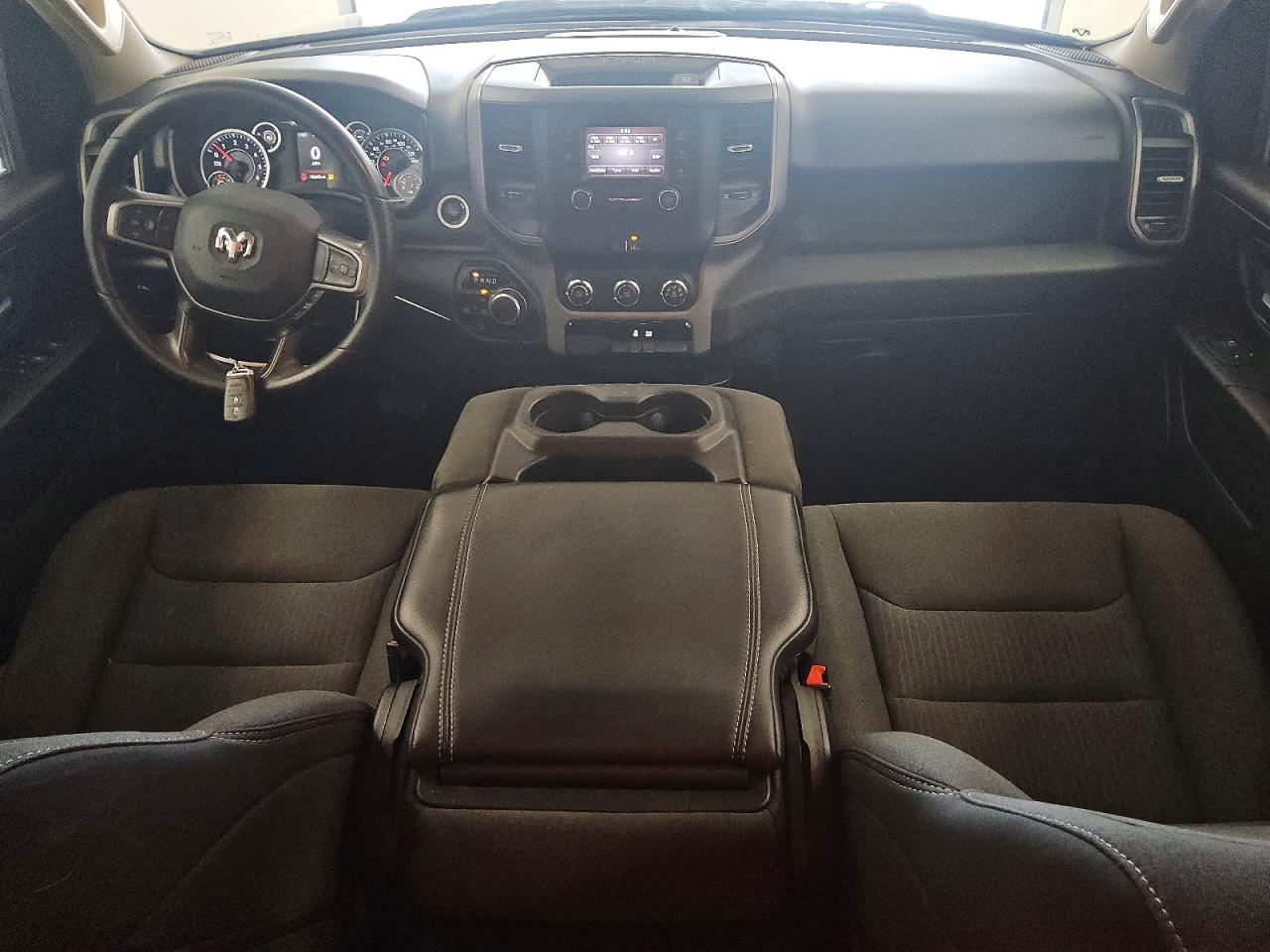 2021 Ram 1500 Tradesman Burgundy vin: 1C6RRFCG3MN714455