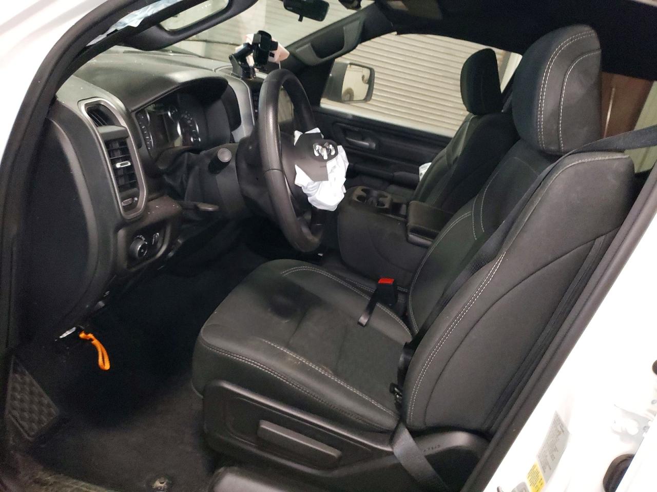 2025 Ram 1500 Tradesman Белый vin: 1C6RRFCG8SN696998
