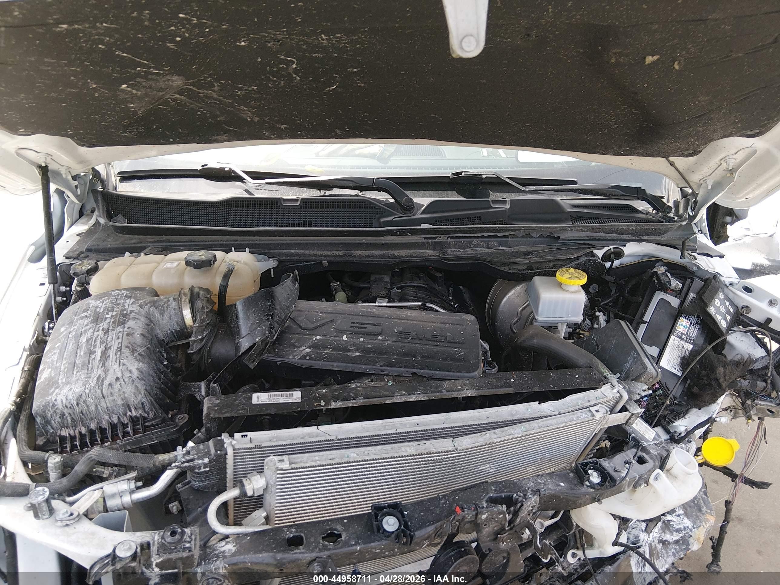 2023 Ram 1500 Tradesman  4x4 6'4 Box Белый vin: 1C6RRFCG9PN668375