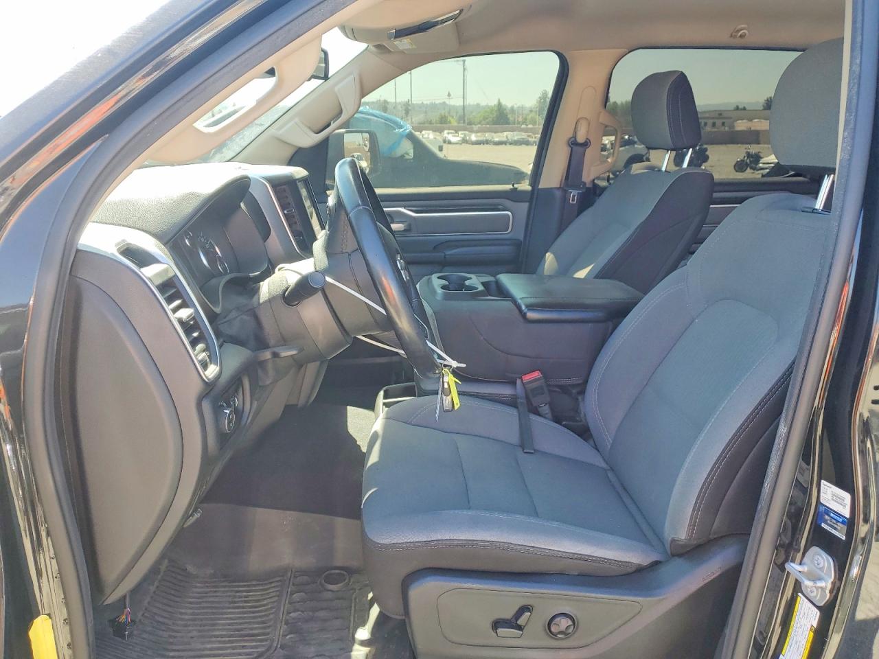 2019 Ram 1500 Big Horn Black vin: 1C6RRFFG0KN743968