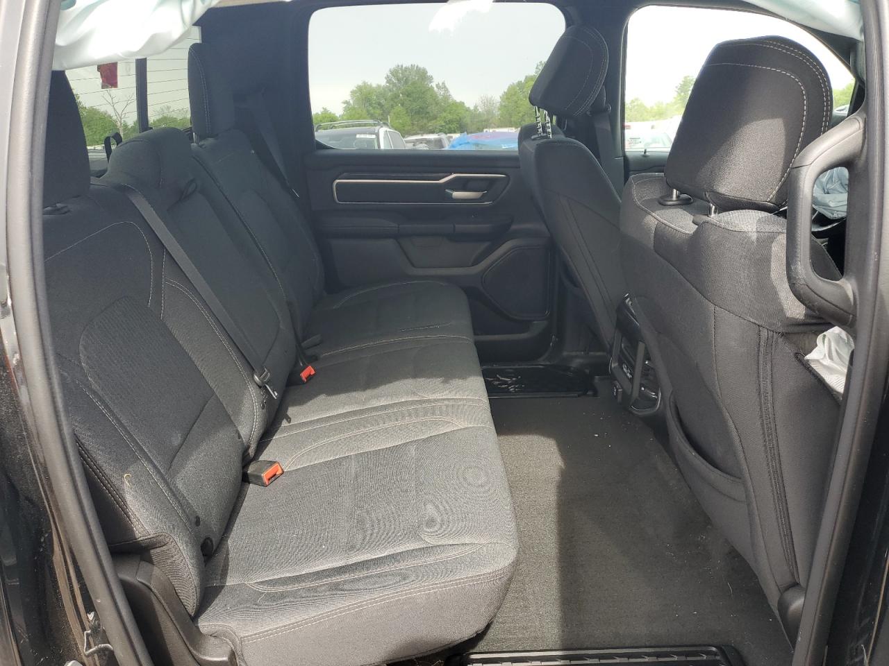 2019 Ram 1500 Big Horn/lone Star Black vin: 1C6RRFFG2KN889529