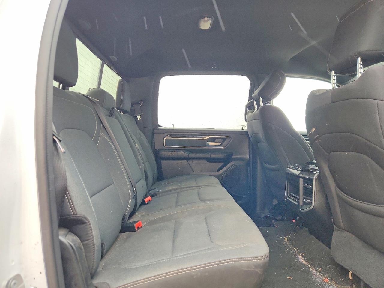 2022 Ram 1500 Big Horn White vin: 1C6RRFFG2NN445099