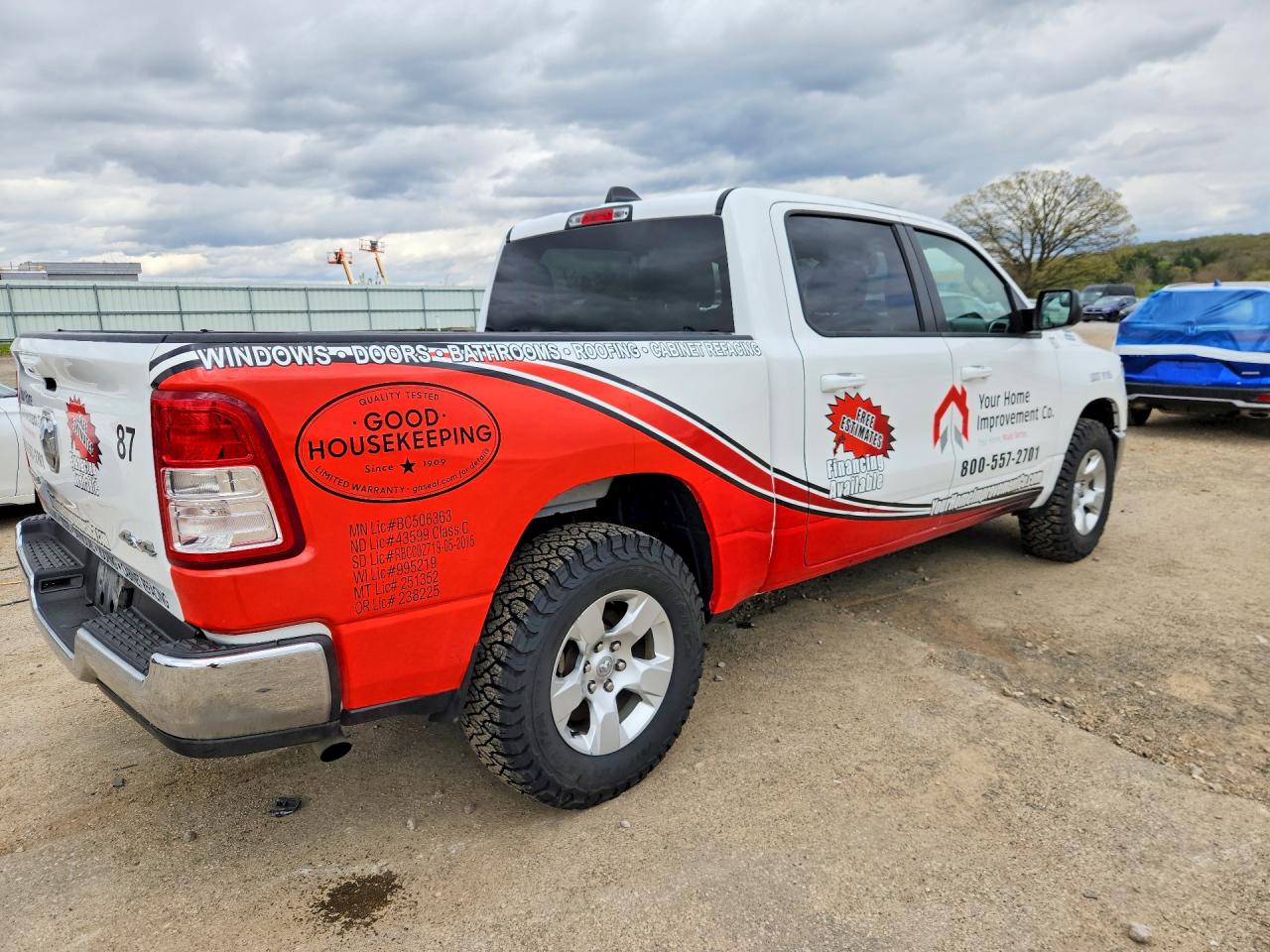 2021 Ram 1500 Big Horn White vin: 1C6RRFFG3MN573446
