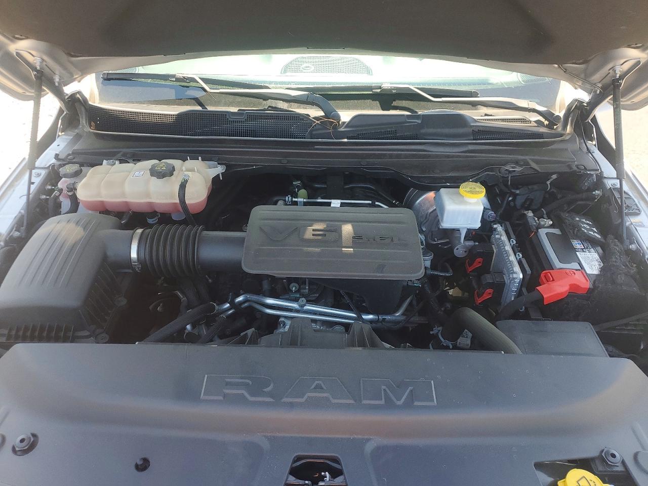 2022 Ram 1500 Big Horn Silver vin: 1C6RRFFG3NN443538