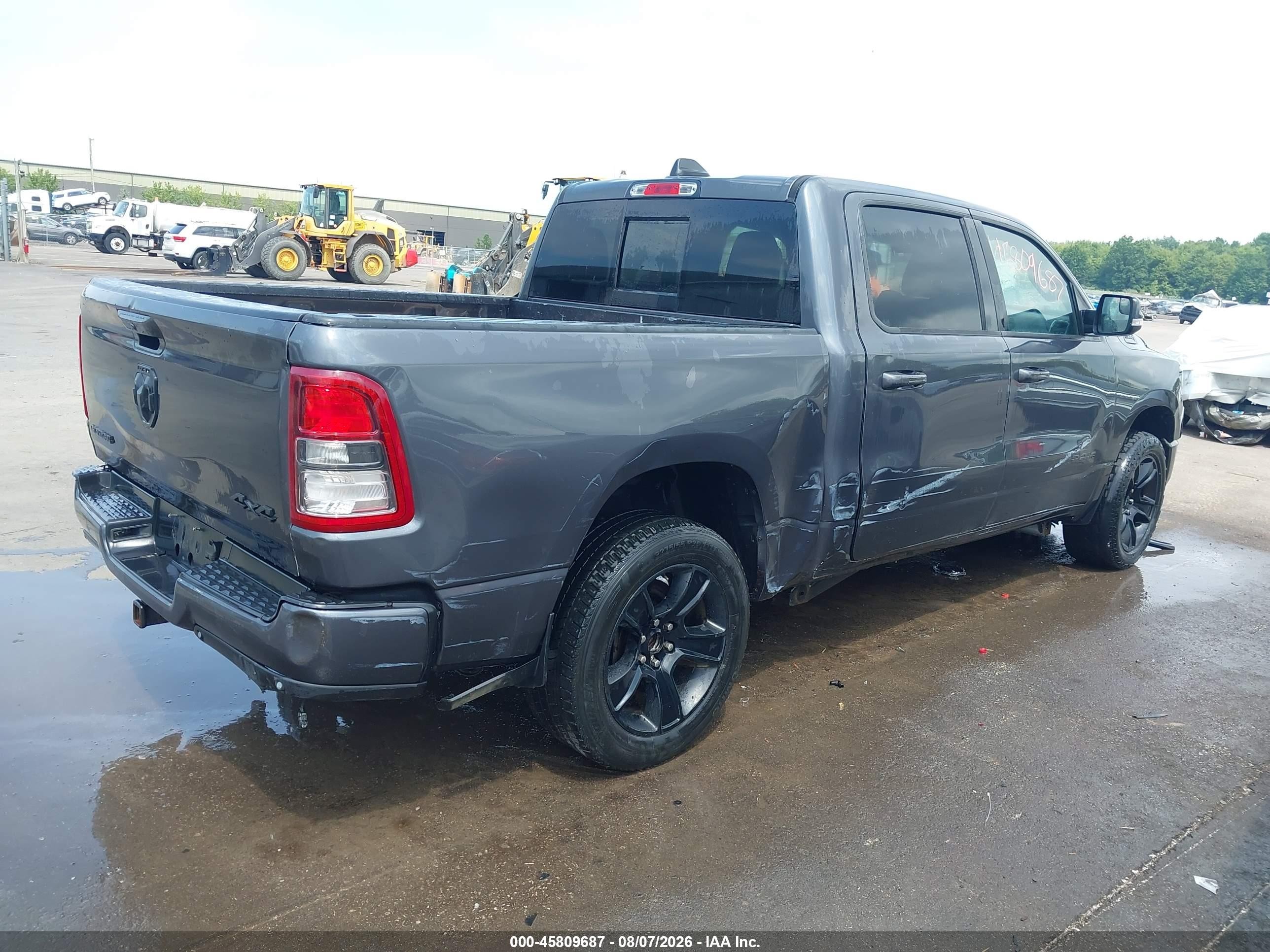 2020 Ram 1500 Big Horn  4x4 5'7 Box Gray vin: 1C6RRFFG8LN101922