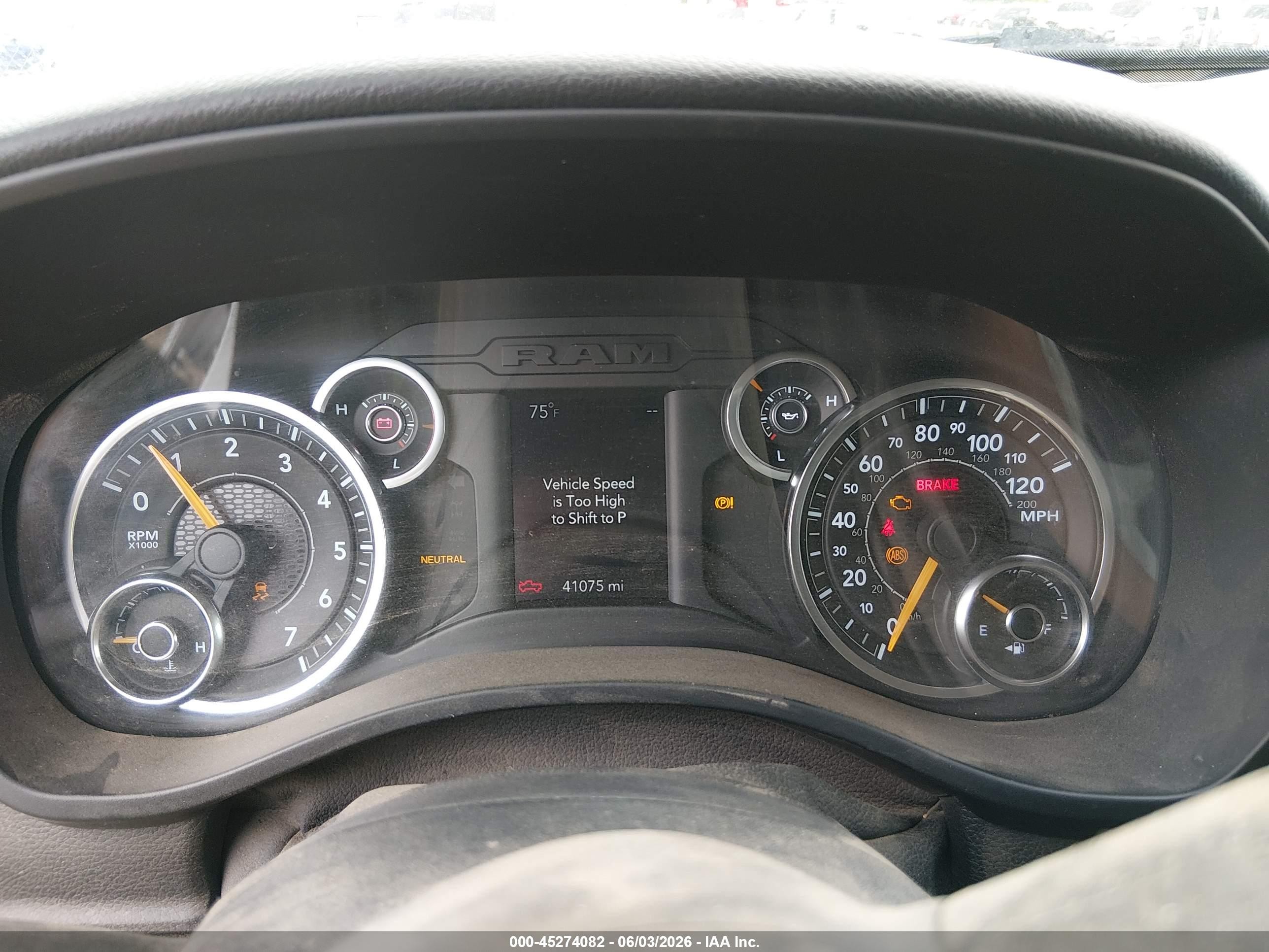 2019 Ram 1500 Tradesman  4x4 5'7 Box White vin: 1C6RRFGG7KN856976