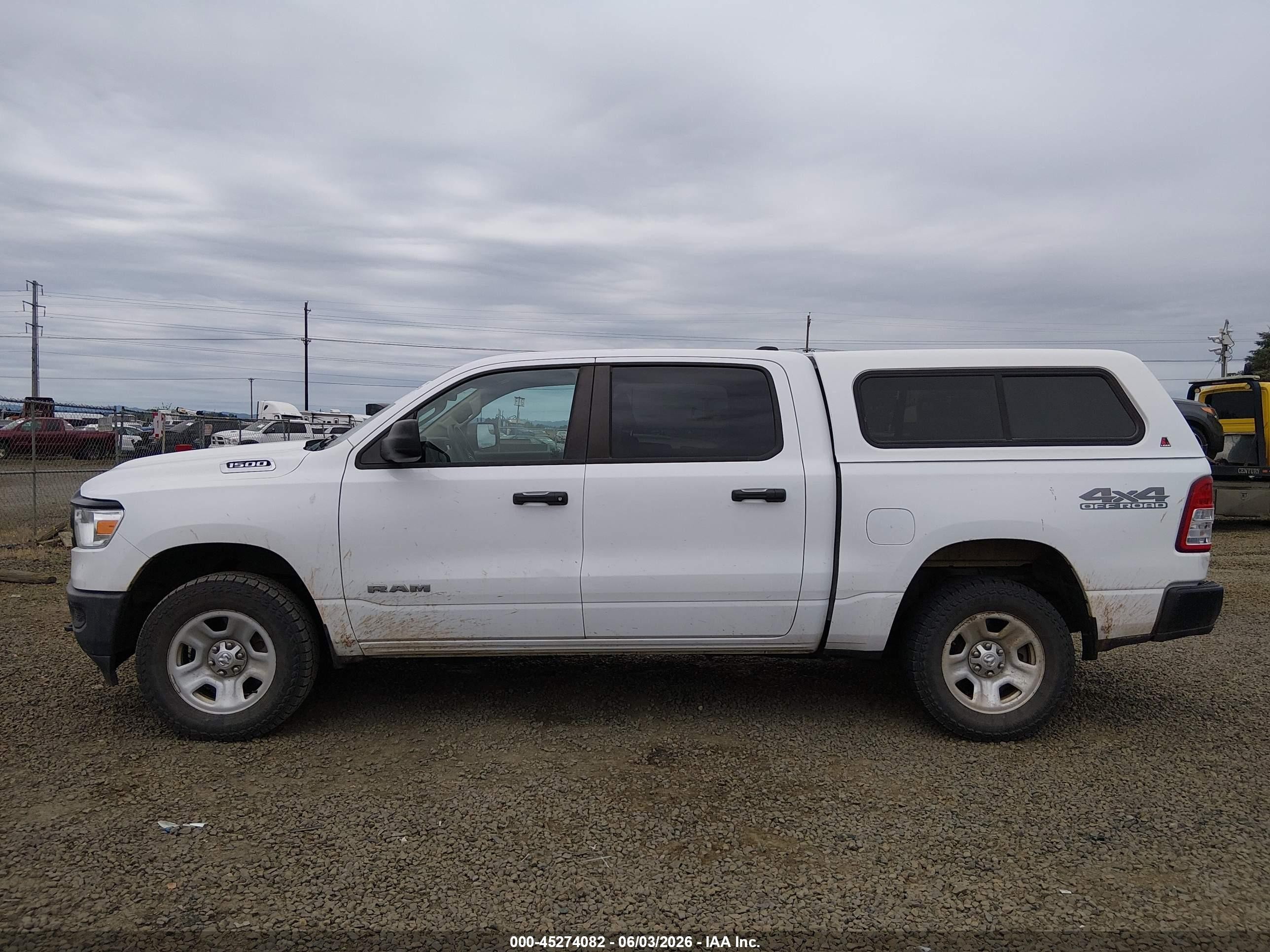 2019 Ram 1500 Tradesman  4x4 5'7 Box White vin: 1C6RRFGG7KN856976