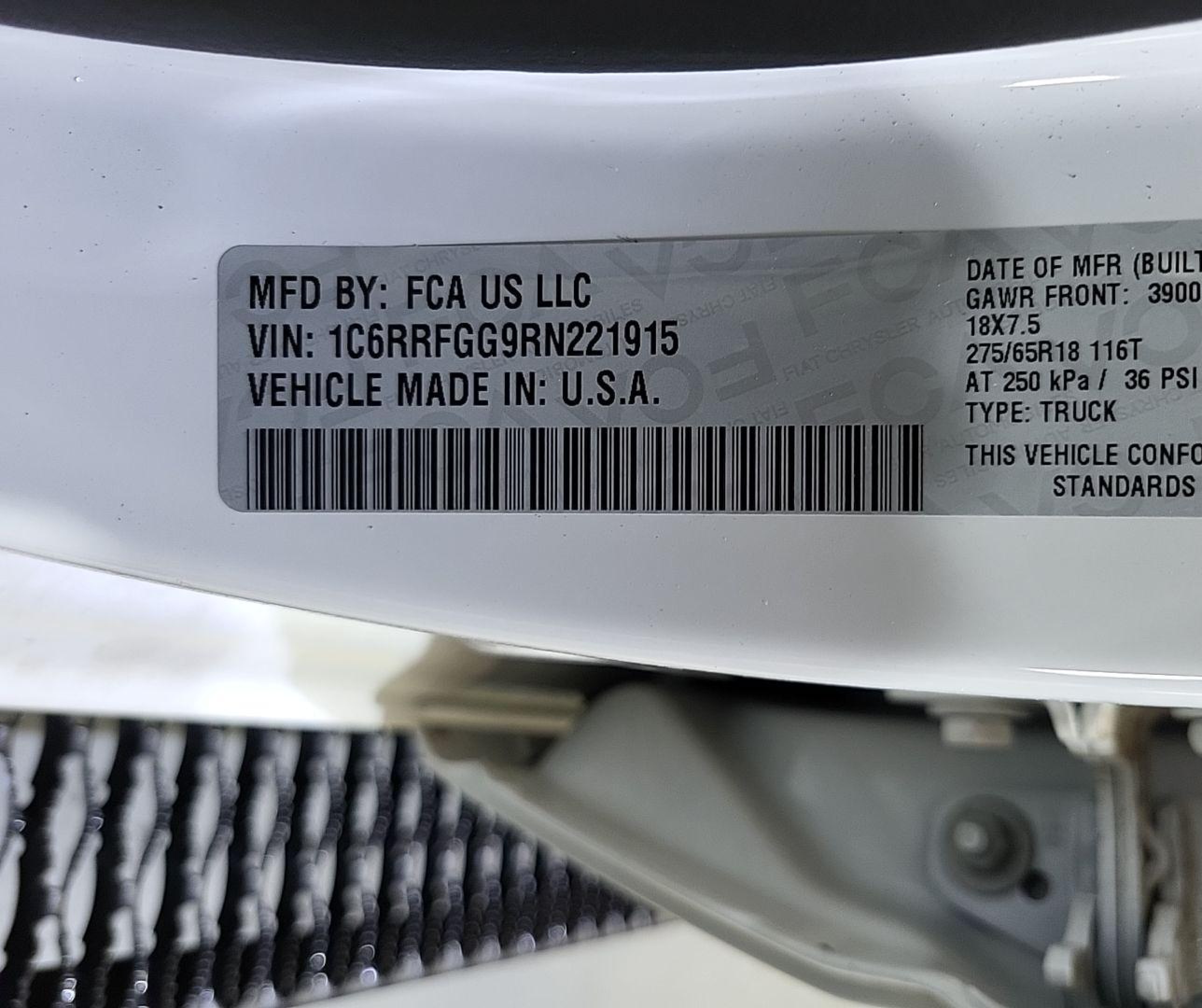 2024 Ram 1500 Tradesman  4x4 5'7 Box vin: 1C6RRFGG9RN221915