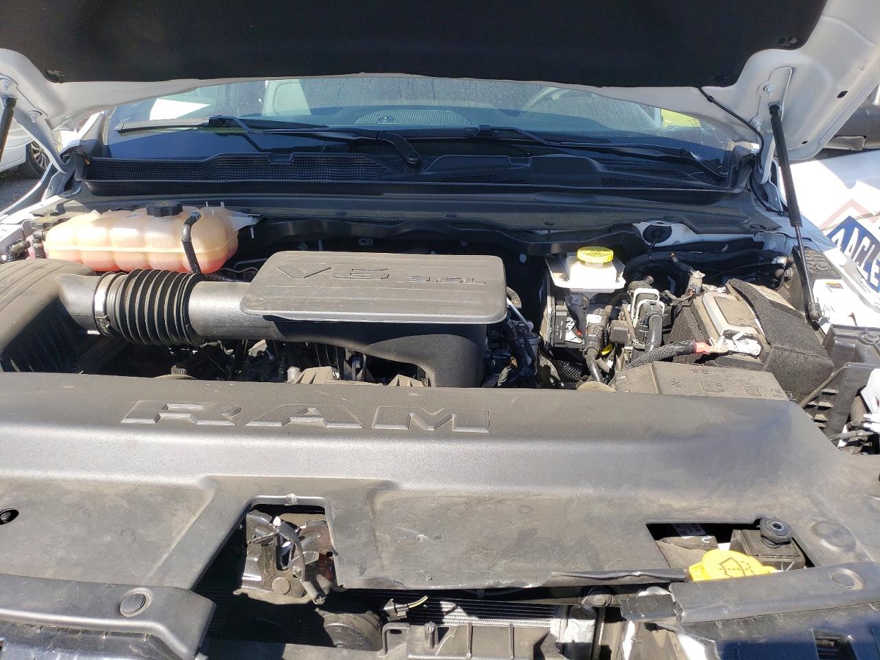2025 Ram 1500 Tradesman White vin: 1C6SRECGXSN569875