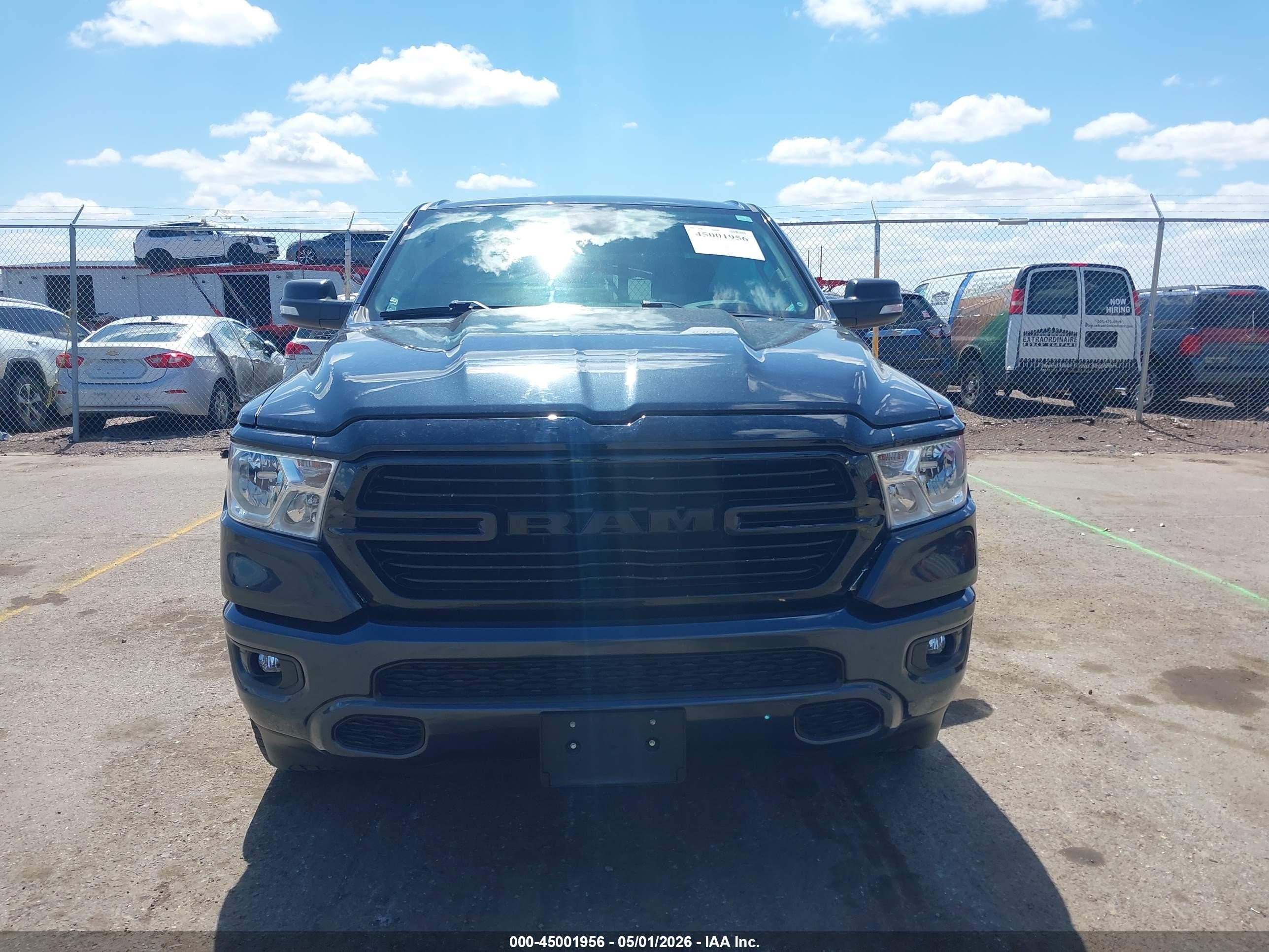 2020 Ram 1500 Big Horn  4x4 6'4 Box Black vin: 1C6SRFBT0LN420316