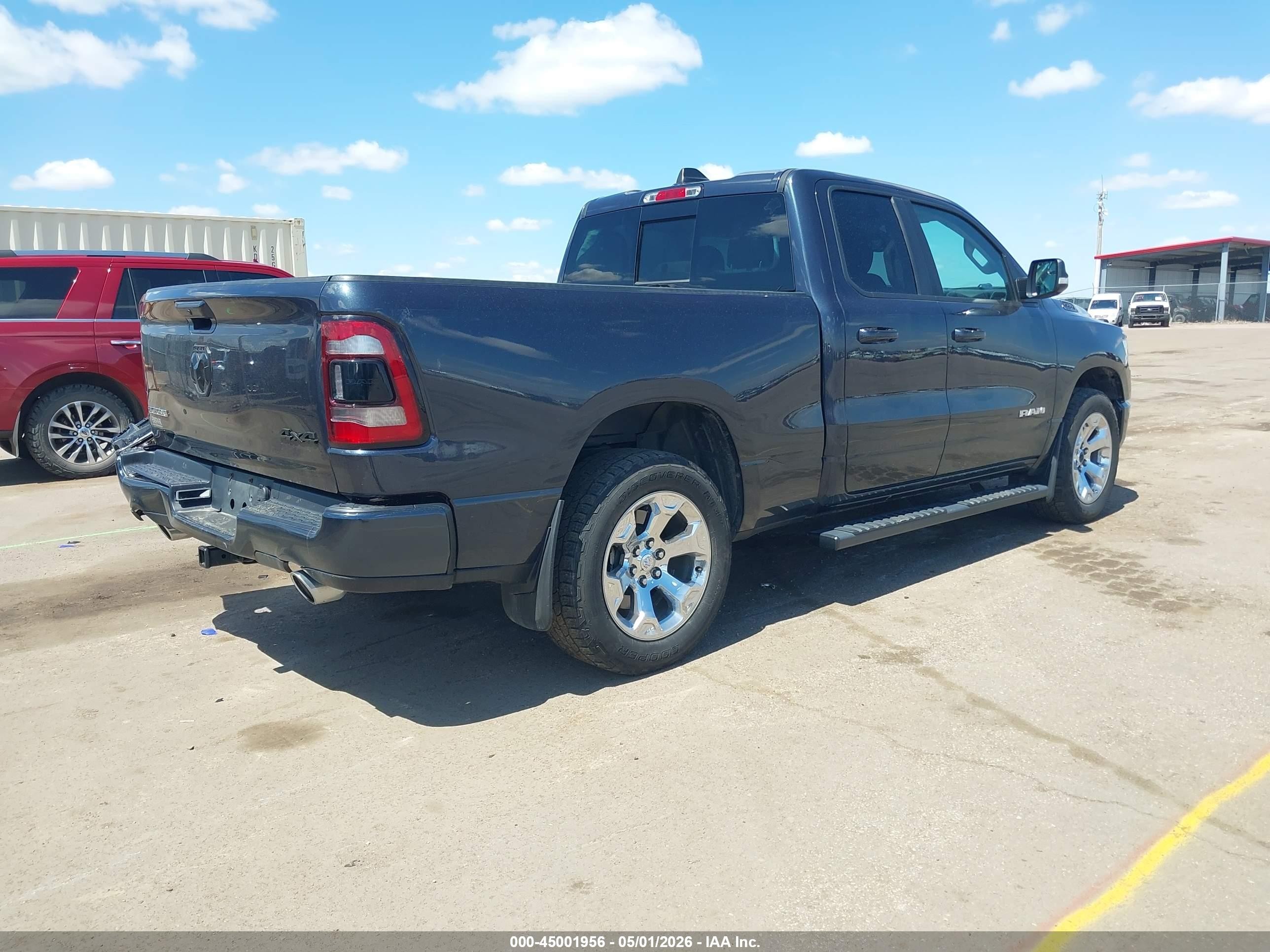 2020 Ram 1500 Big Horn  4x4 6'4 Box Black vin: 1C6SRFBT0LN420316