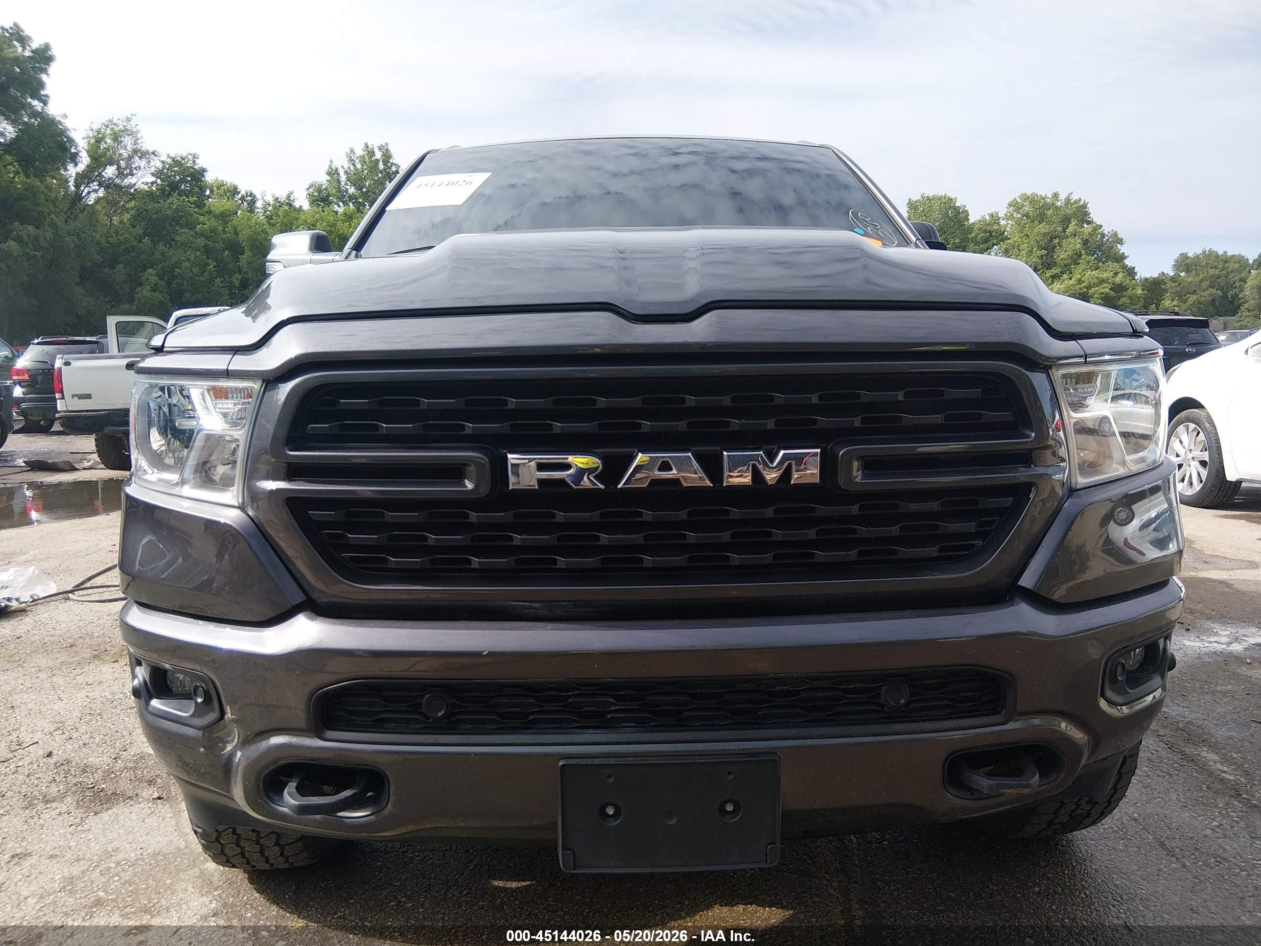 2022 Ram 1500 Big Horn  4x4 6'4 Box Gray vin: 1C6SRFBT0NN134212