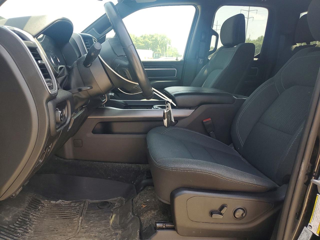 2022 Ram 1500 Big Horn/lone Star Black vin: 1C6SRFBT0NN255600