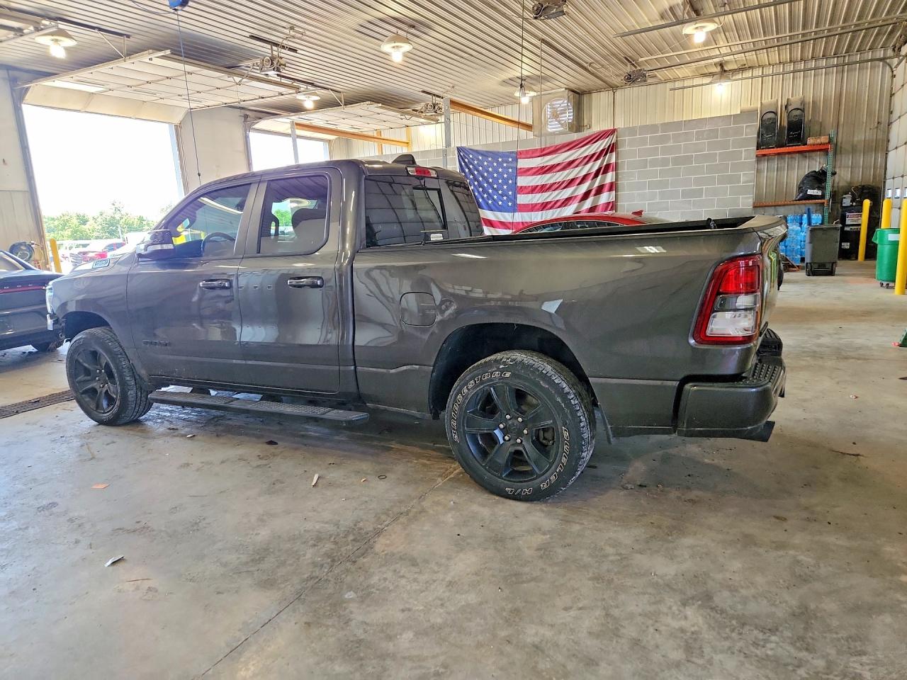 2021 Ram 1500 Big Horn/lone Star Gray vin: 1C6SRFBT1MN823058