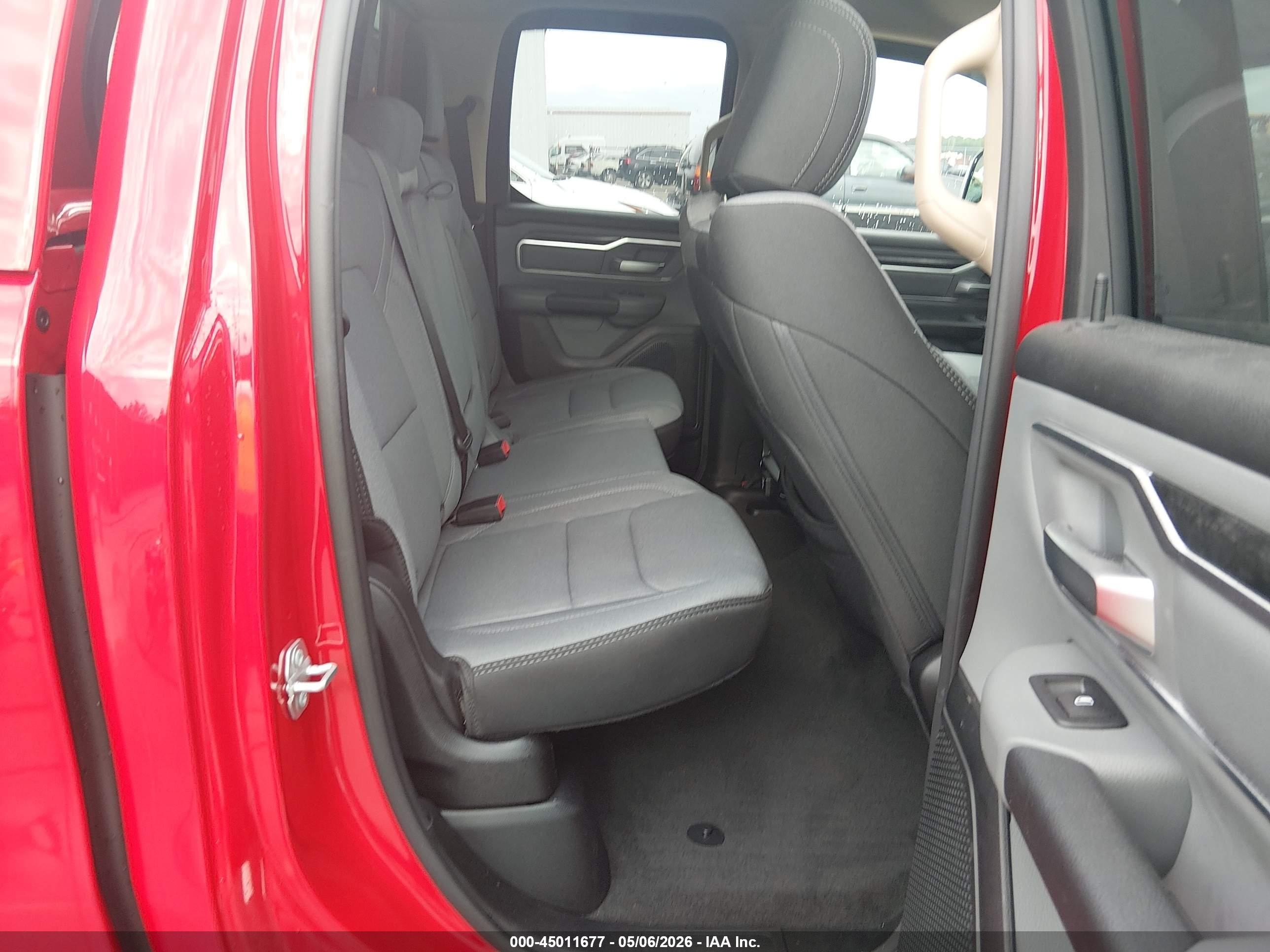 2020 Ram 1500 Big Horn  4x4 6'4 Box Red vin: 1C6SRFBT2LN110099