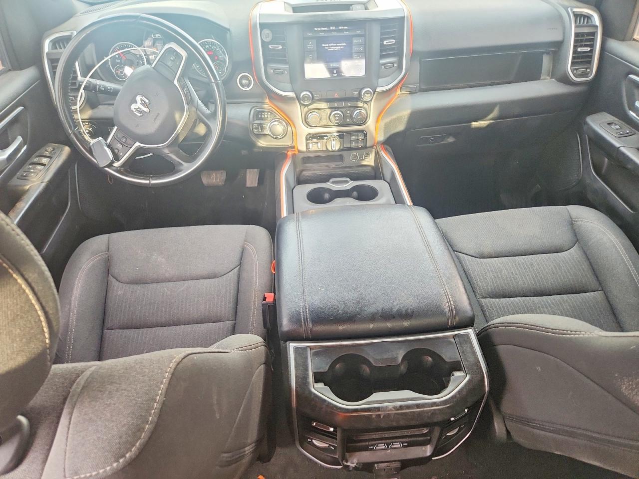 2021 Ram 1500 Big Horn/lone Star Белый vin: 1C6SRFBT8MN692159