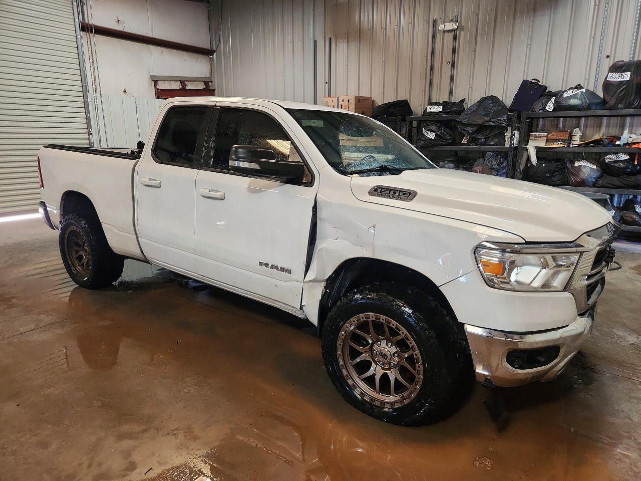 2021 Ram 1500 Big Horn/lone Star Белый vin: 1C6SRFBT8MN692159