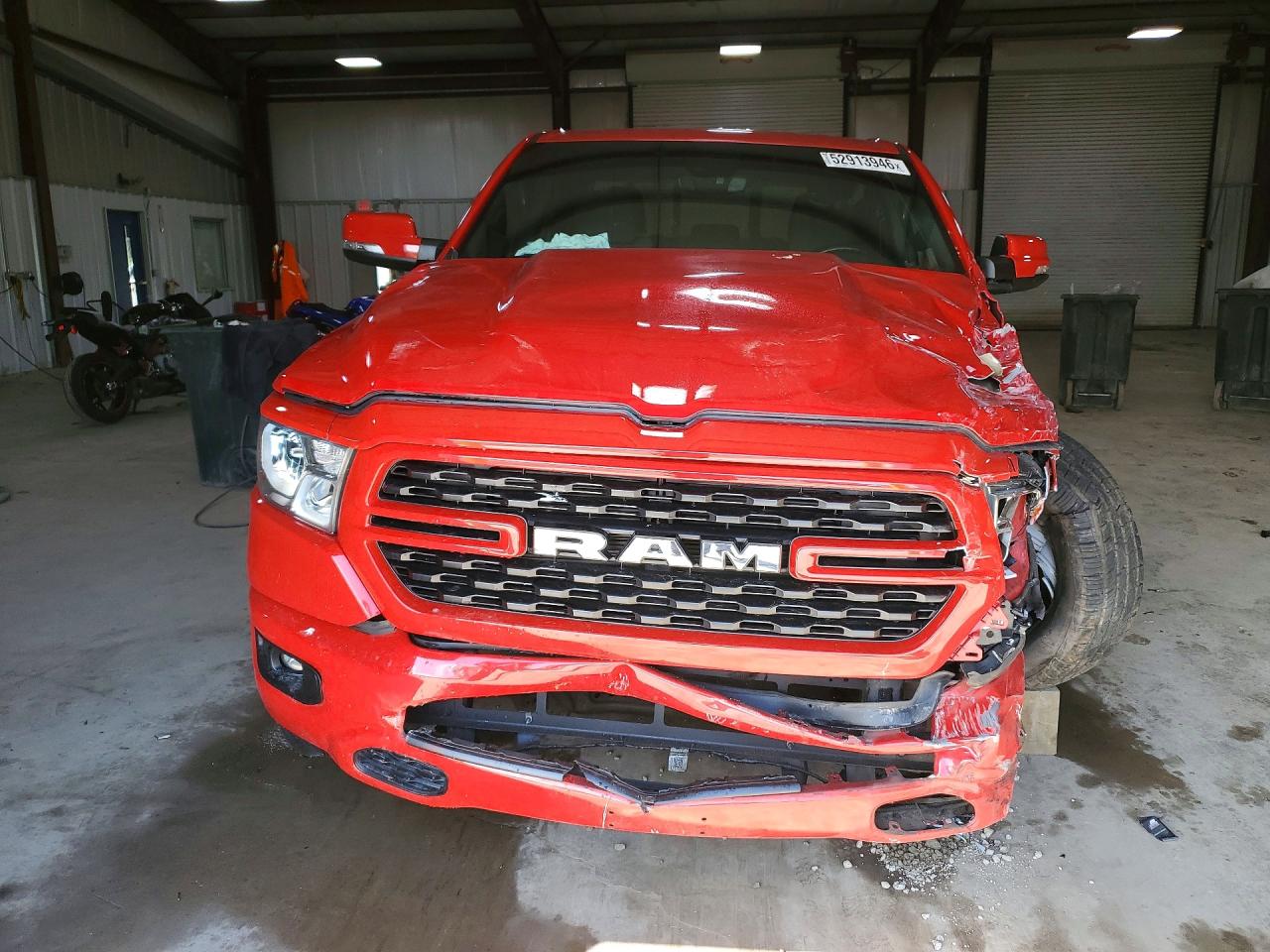 2022 Ram 1500 Big Horn Red vin: 1C6SRFBT8NN182430