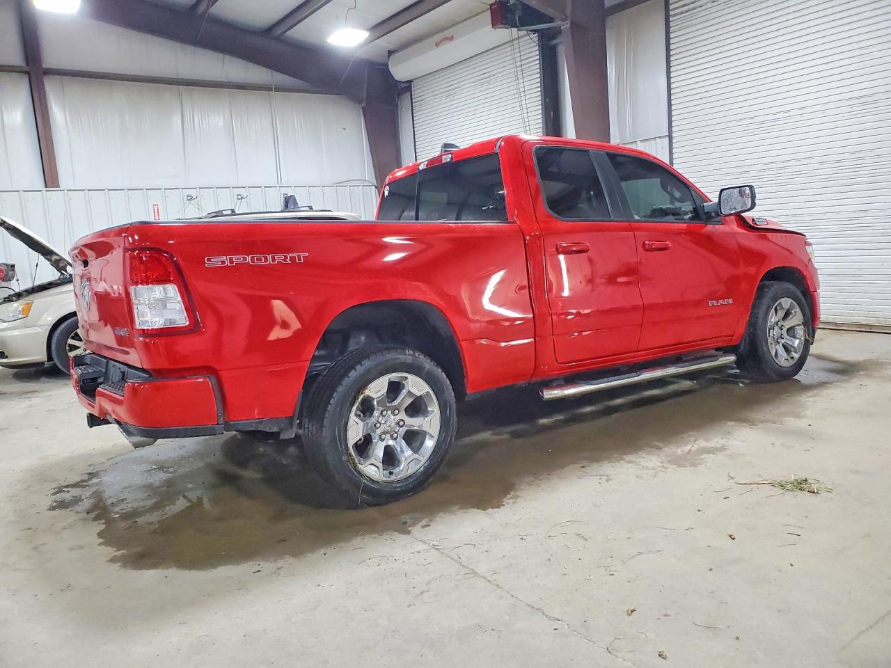2022 Ram 1500 Big Horn Red vin: 1C6SRFBT8NN182430