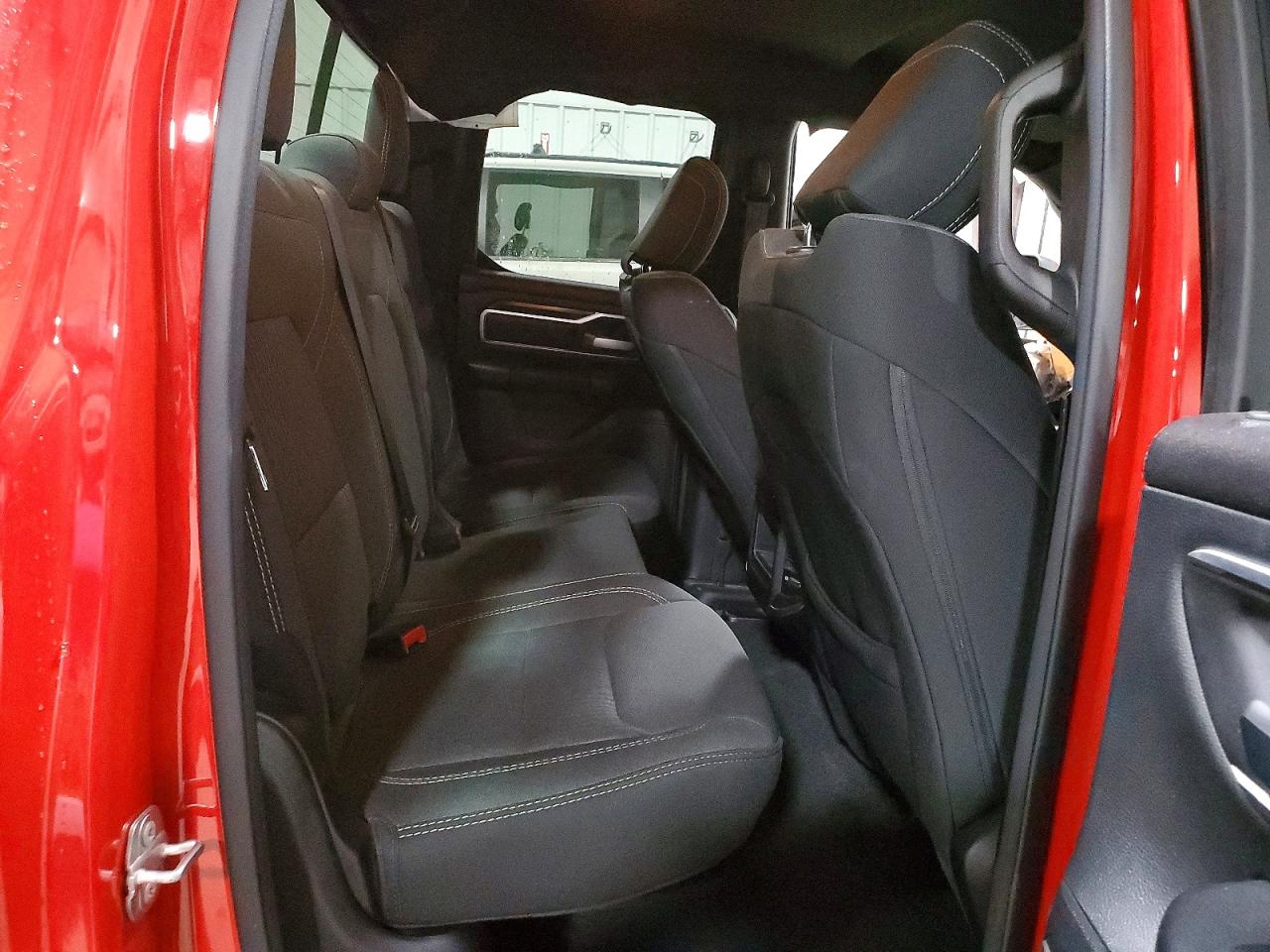 2022 Ram 1500 Big Horn Red vin: 1C6SRFBT8NN182430