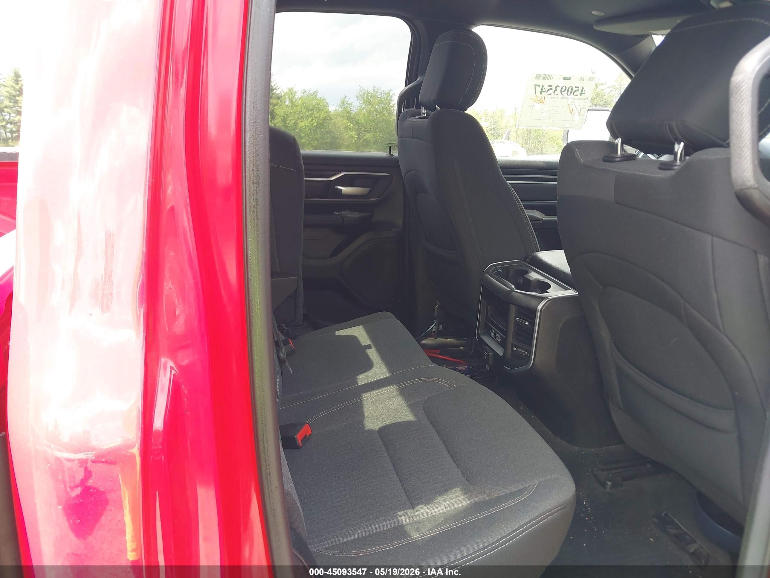 2021 Ram 1500 Big Horn  4x4 6'4 Box Red vin: 1C6SRFBTXMN586845