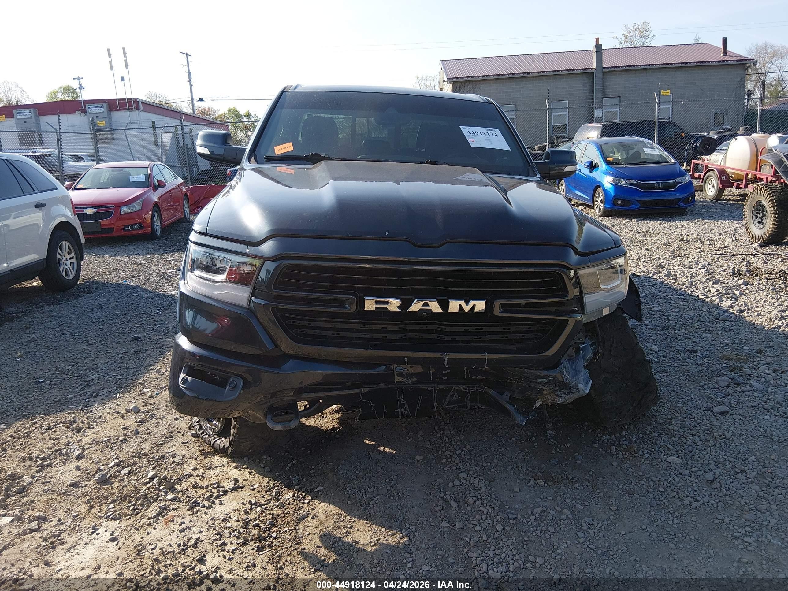2020 Ram 1500 Laramie  4x4 6'4 Box Black vin: 1C6SRFDTXLN123714